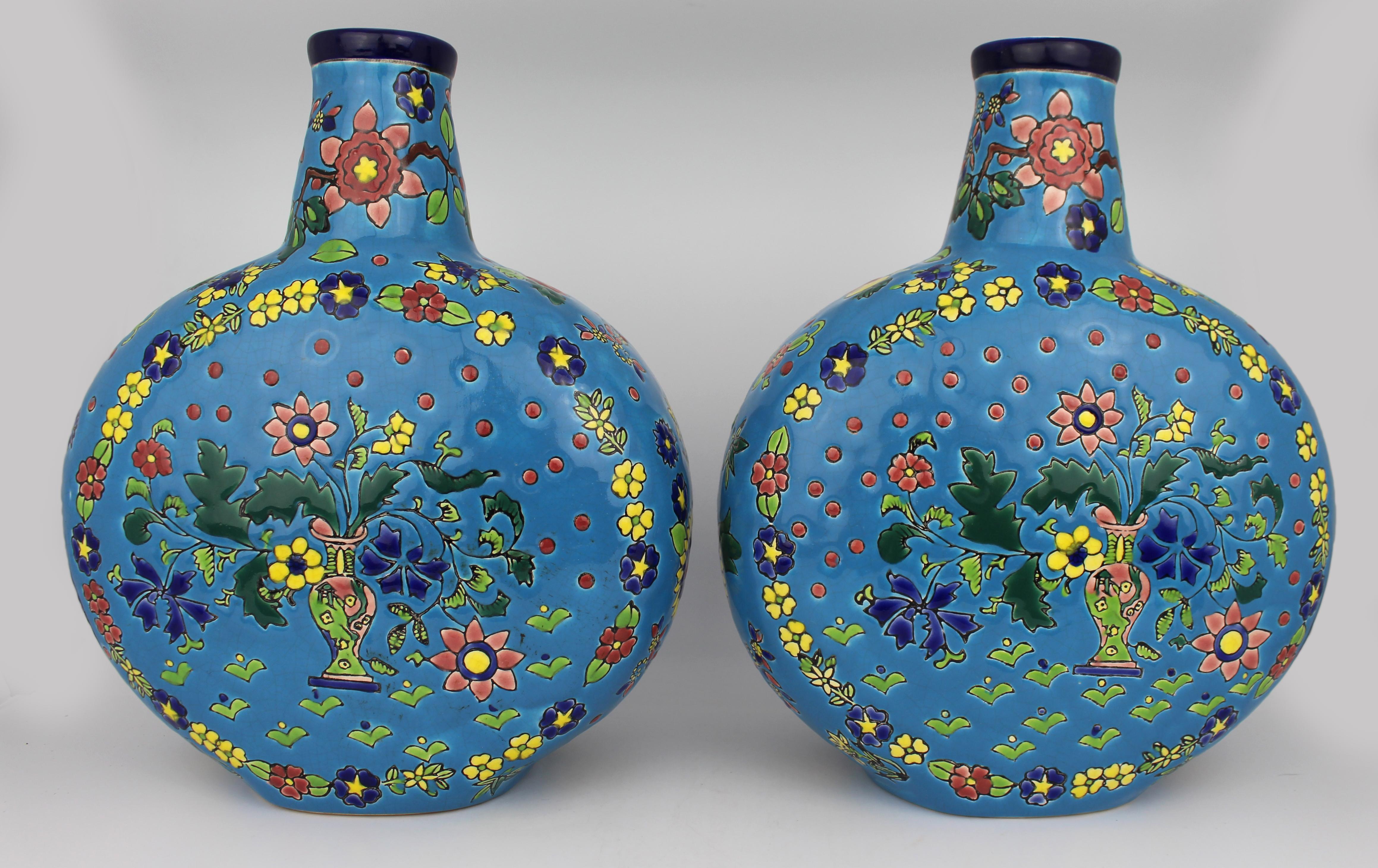20ième siècle Paire de vases 