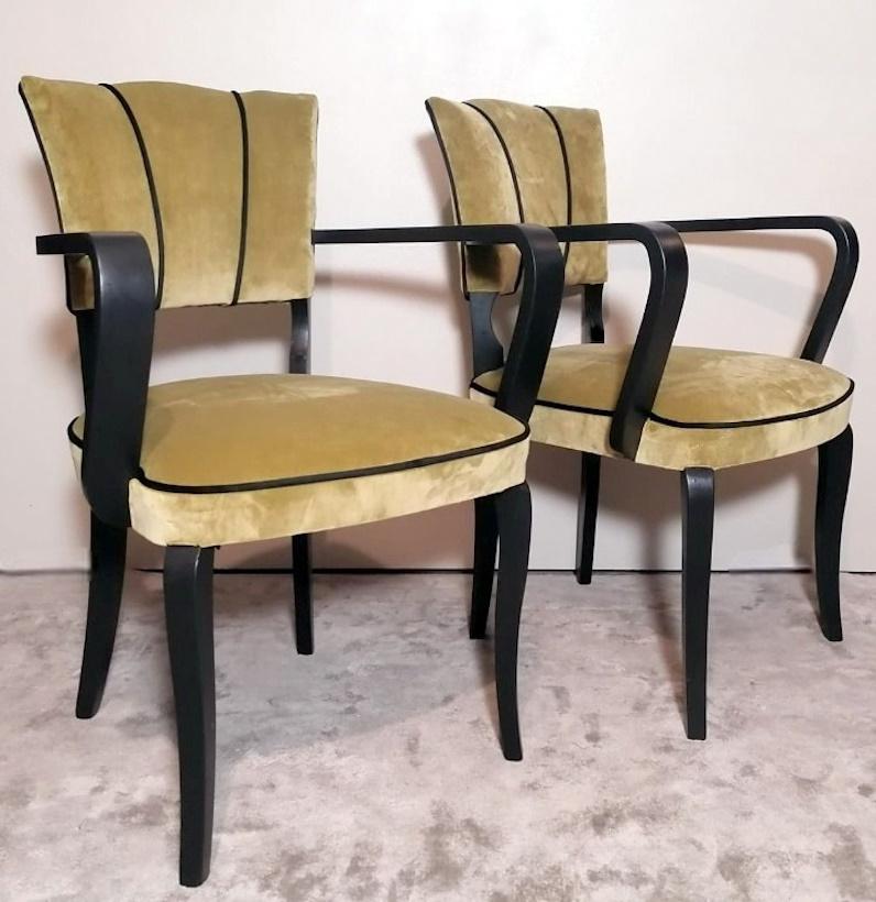 Paar französische Stühle, Modell „Bridge“ (Handgefertigt) im Angebot