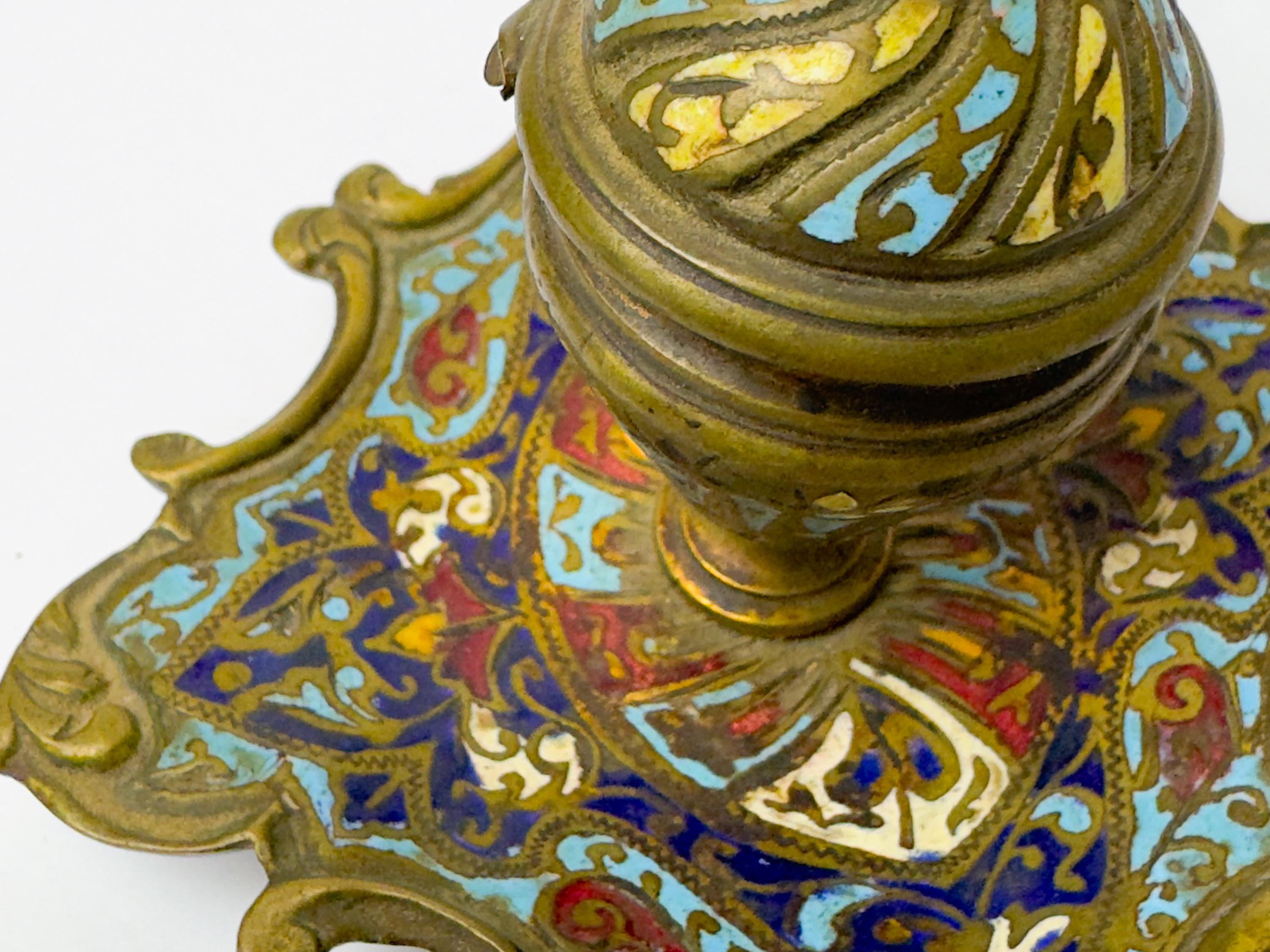 Coppia di calamai da tavolo francesi Champlevé, Napoleone III, XIX secolo in vendita 14