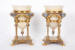Paire de bols / vases en émail champlevé et onyx de style orientaliste et islamique