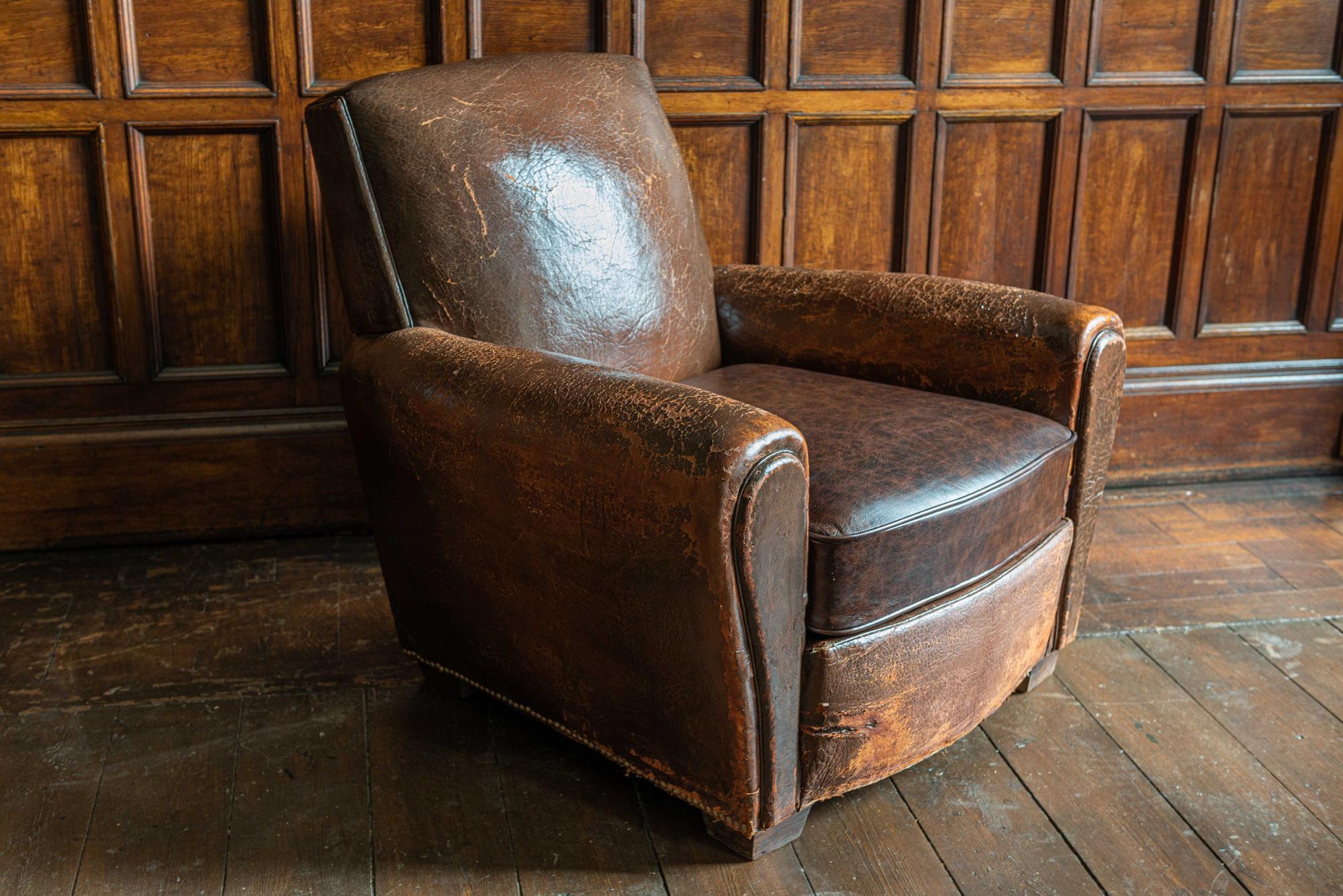 leather cigar chairs