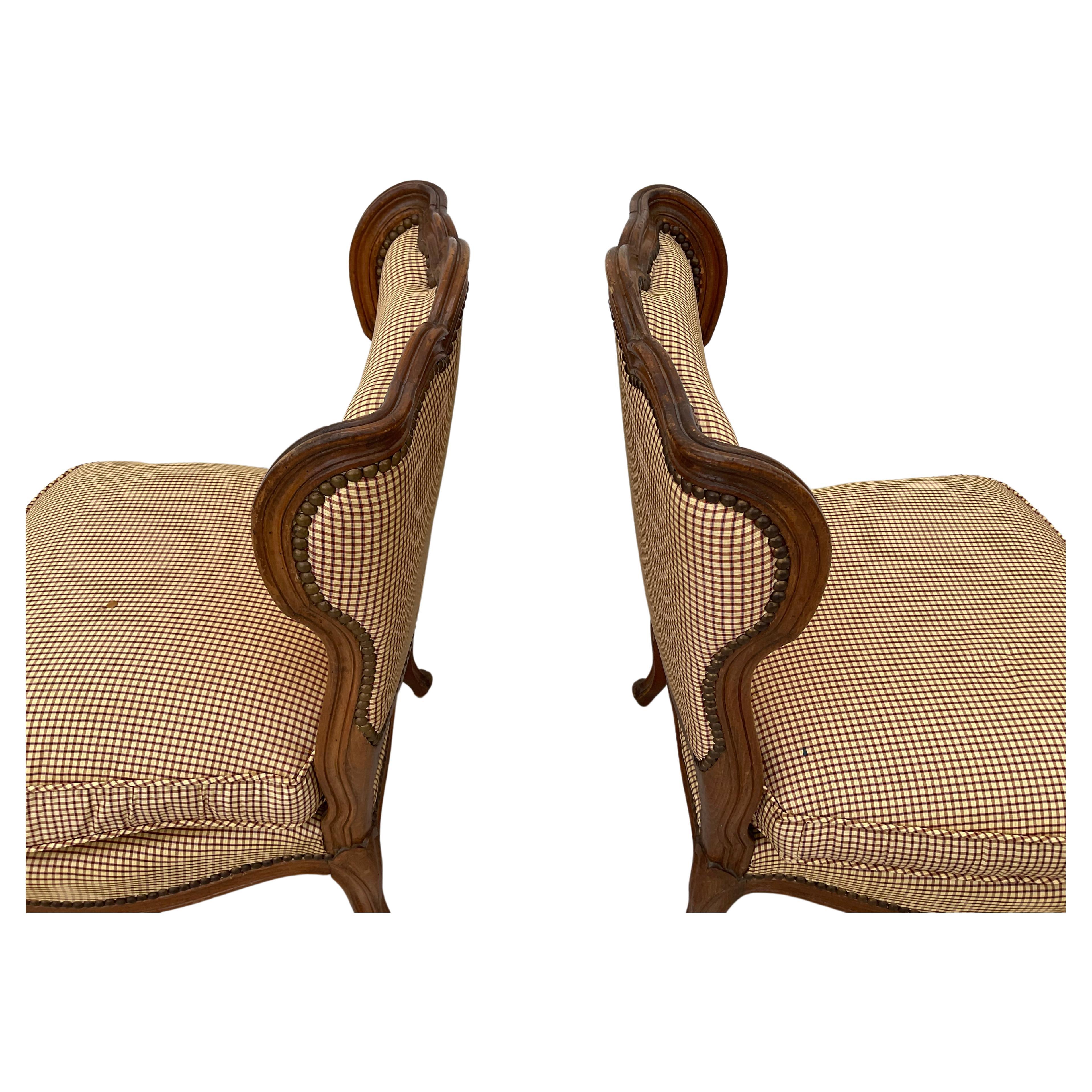 20th Century Pair Of French Country Slipper Chairs For Sale