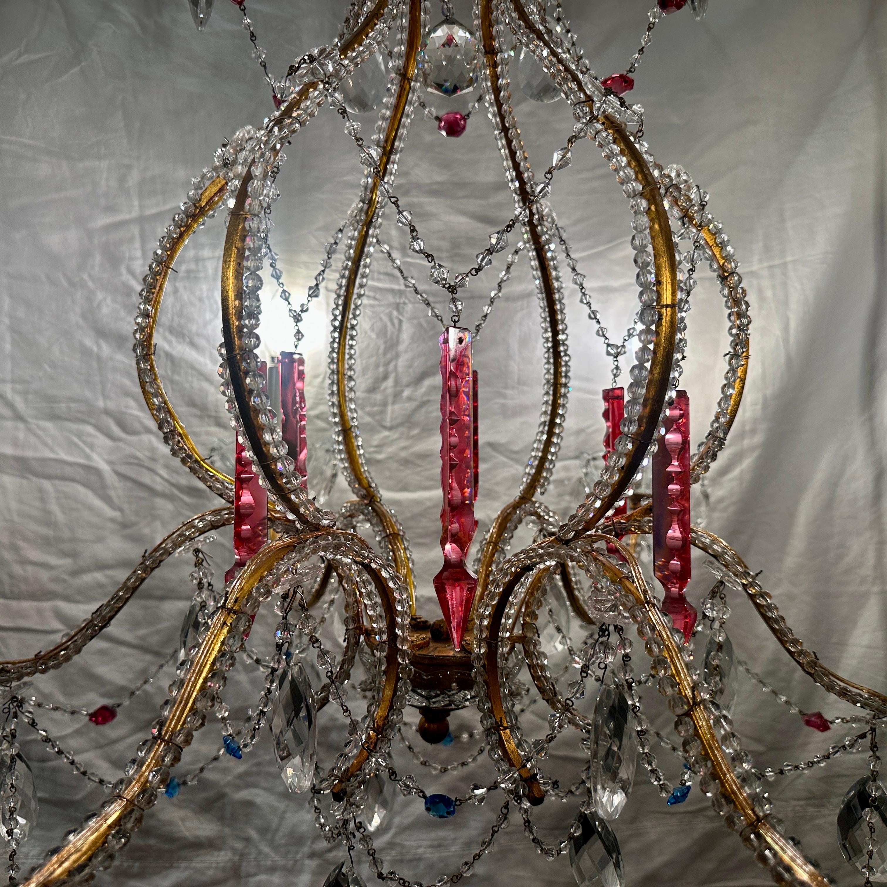 Coppia di lampadari francesi in cristallo, venduti singolarmente in vendita 4