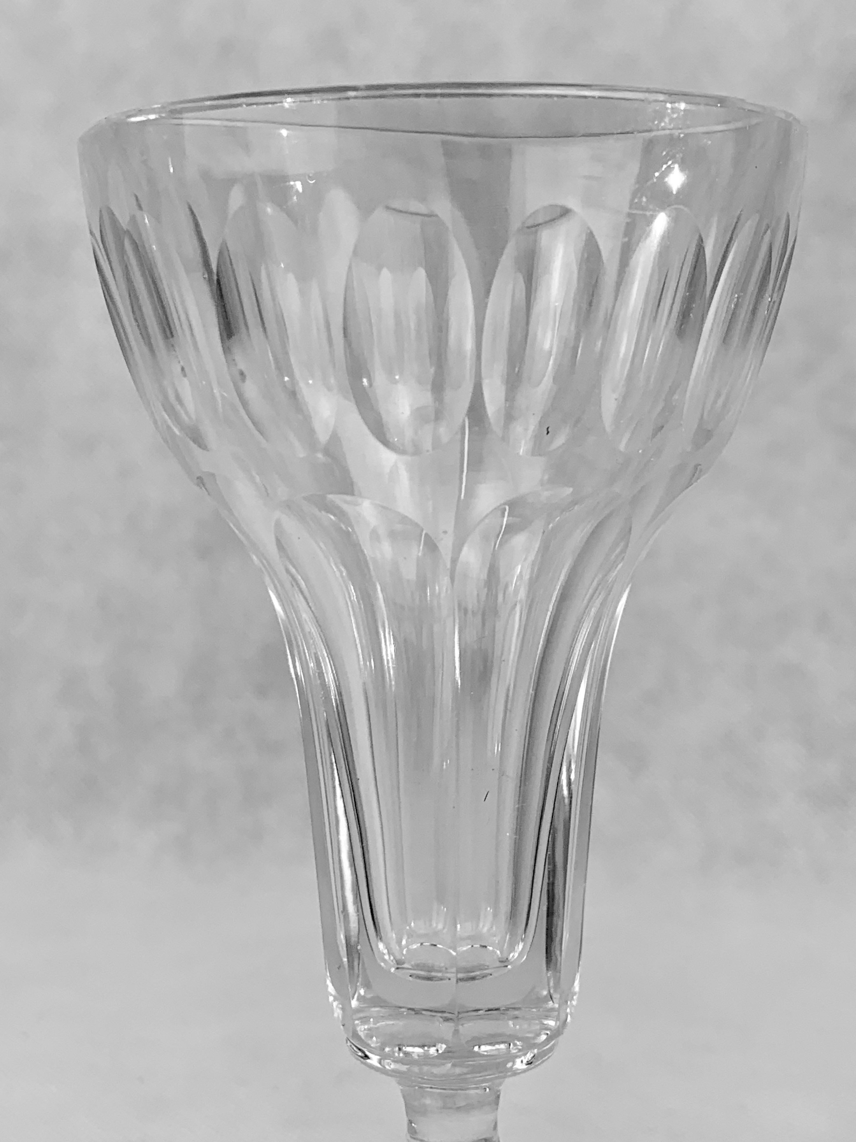 A Pair of French Hand Blown Slice Cut Crystal Flutes In Good Condition For Sale In West Palm Beach, FL