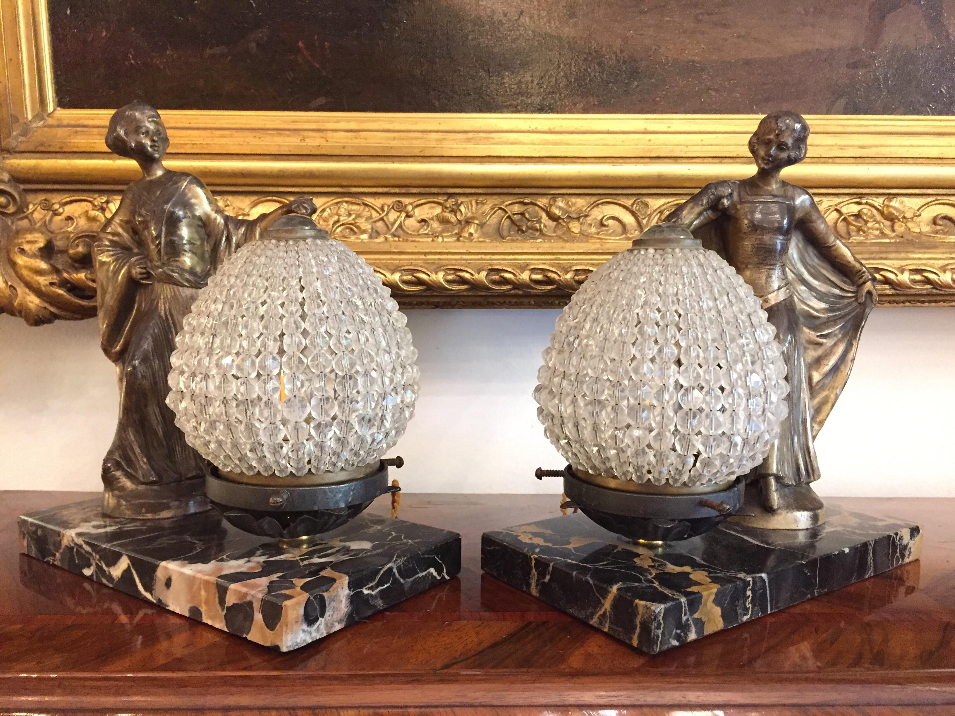 Pair of French Deco Figural Table Lamps on Marble Bases Beaded Crystal Shades In Good Condition In Milan, IT
