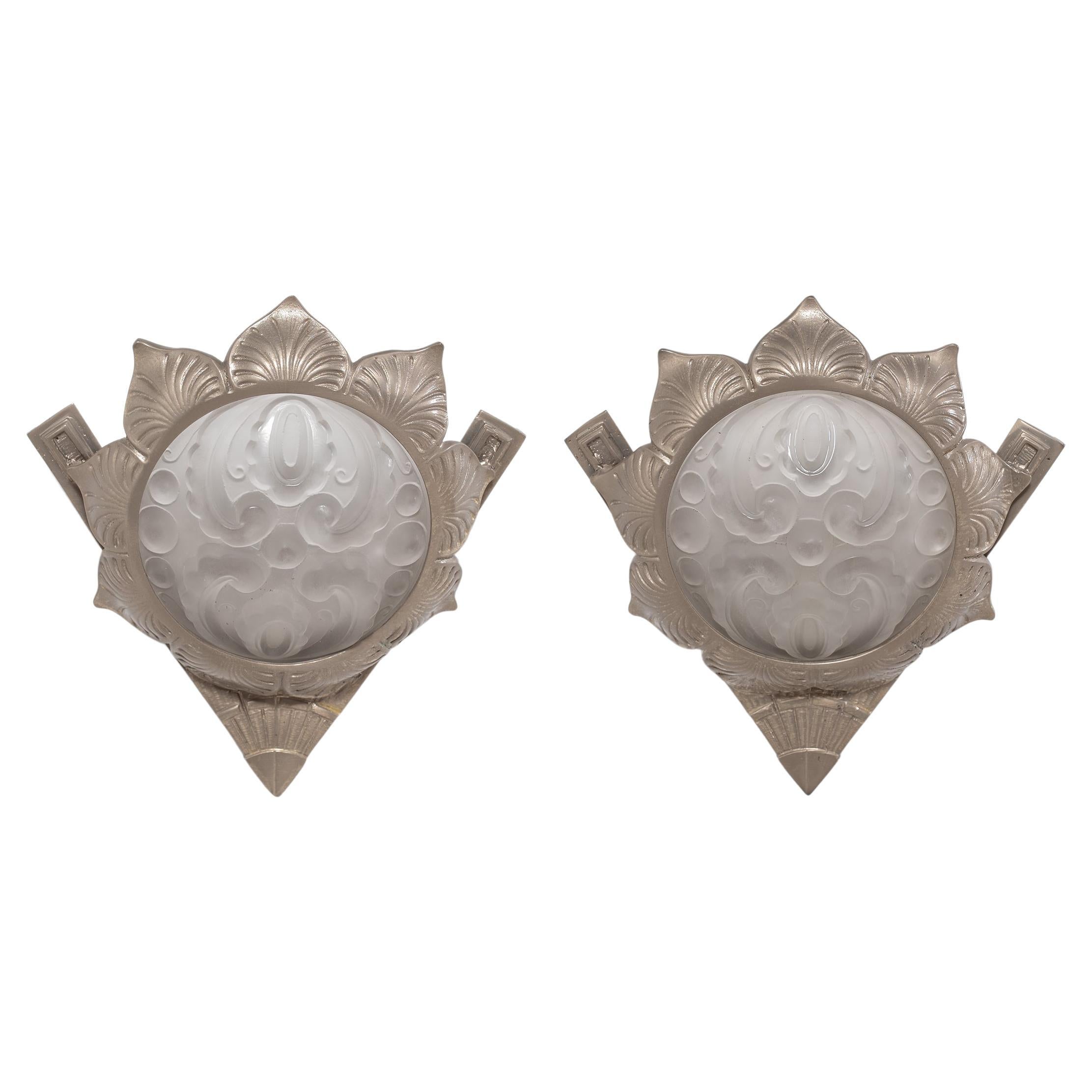 Pair of French Deco Sunflower Wall Sconces, c. 1930 For Sale