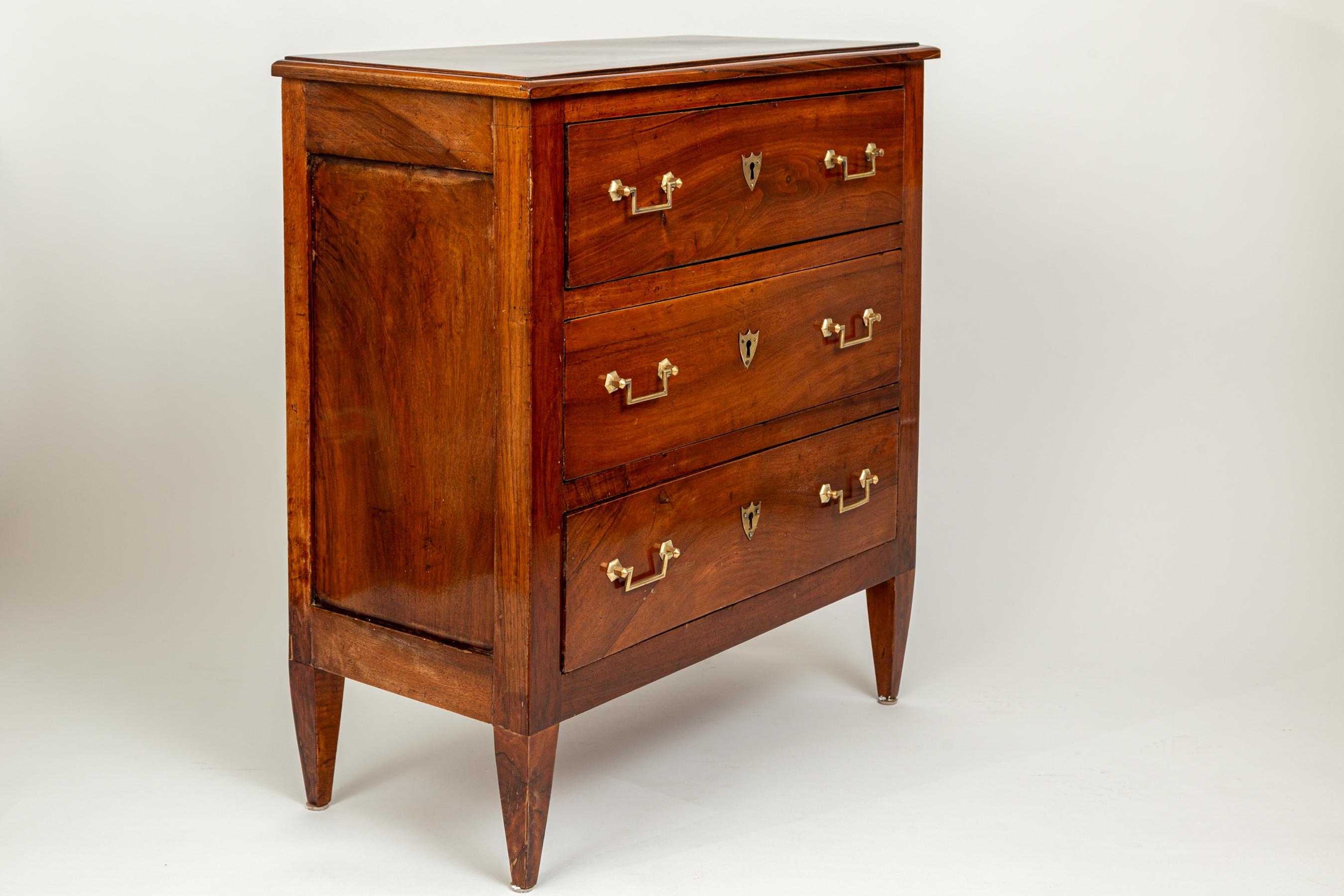 XIXe siècle Paire de commodes/tables d'appoint Directoire françaises en vente