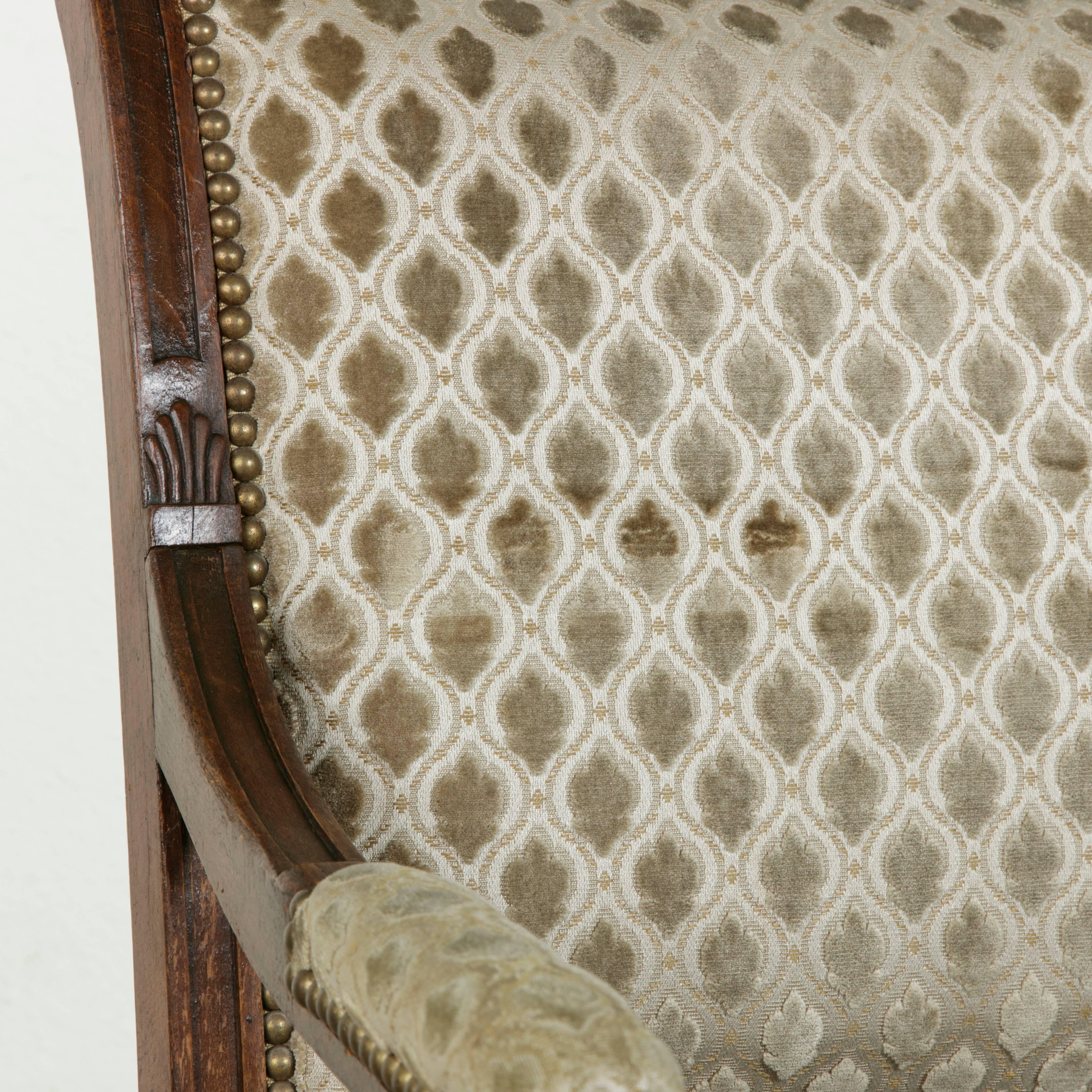 Pair of French Directoire Period Hand-Carved Walnut Armchairs, circa 1800 4