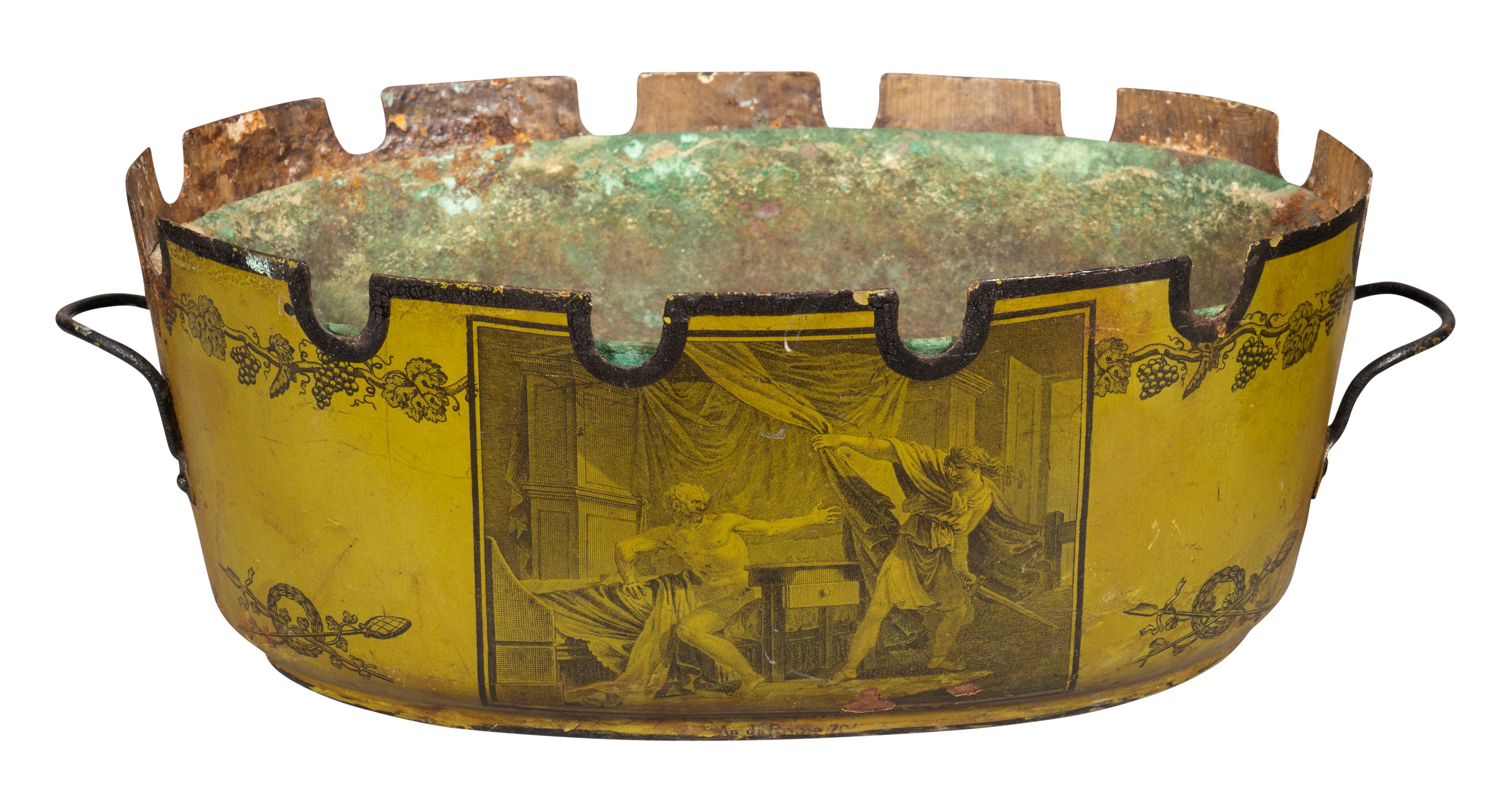 Ciascuna ovale con maniglie. Colore chartreuse con pannelli di scena classici neri. Rivestimenti in rame. Ruggine in alcuni punti.
