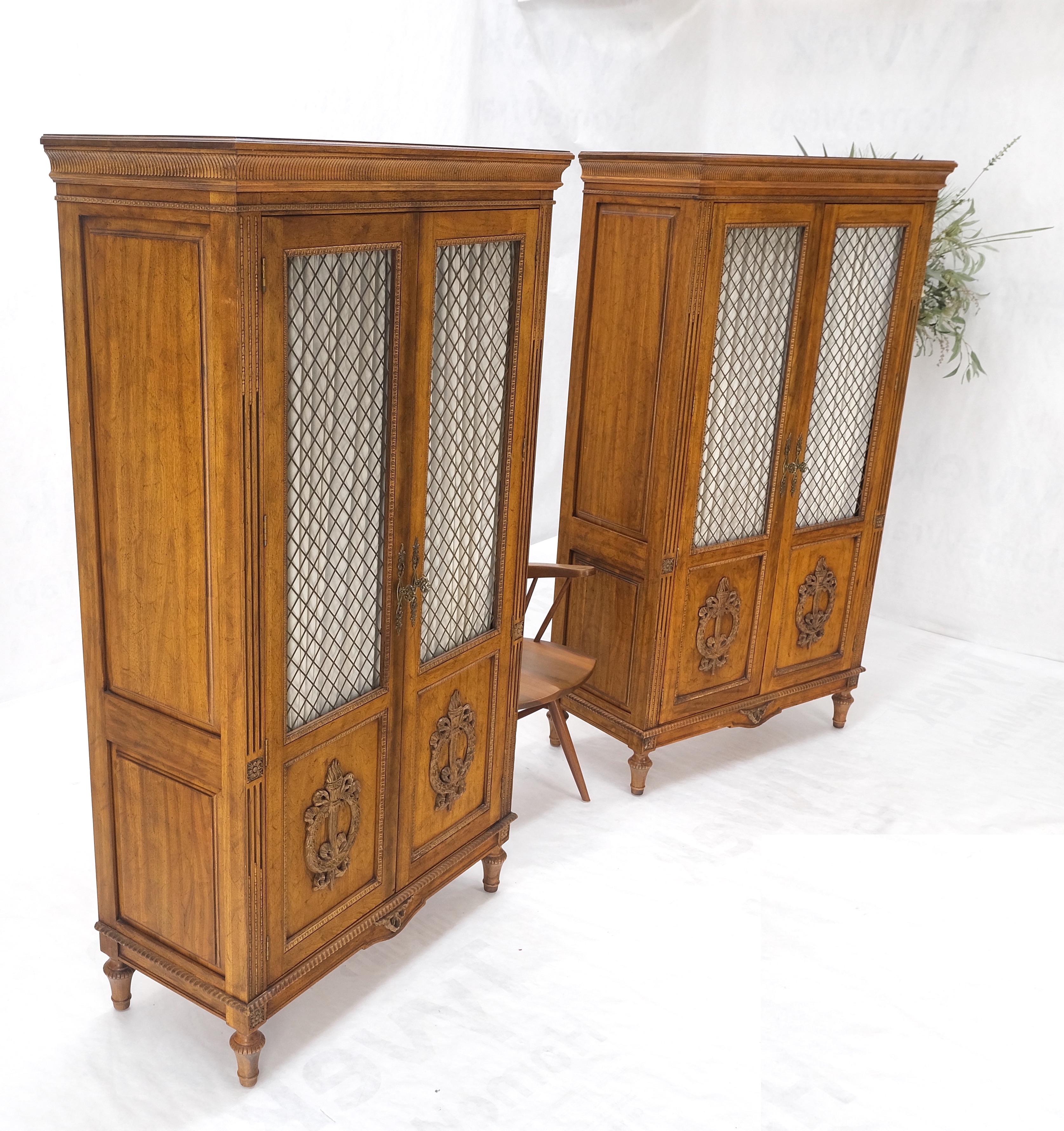 Pair of French Double Brass Lattice Carved Doors Storage Cabinets Dressers MINT! For Sale 8