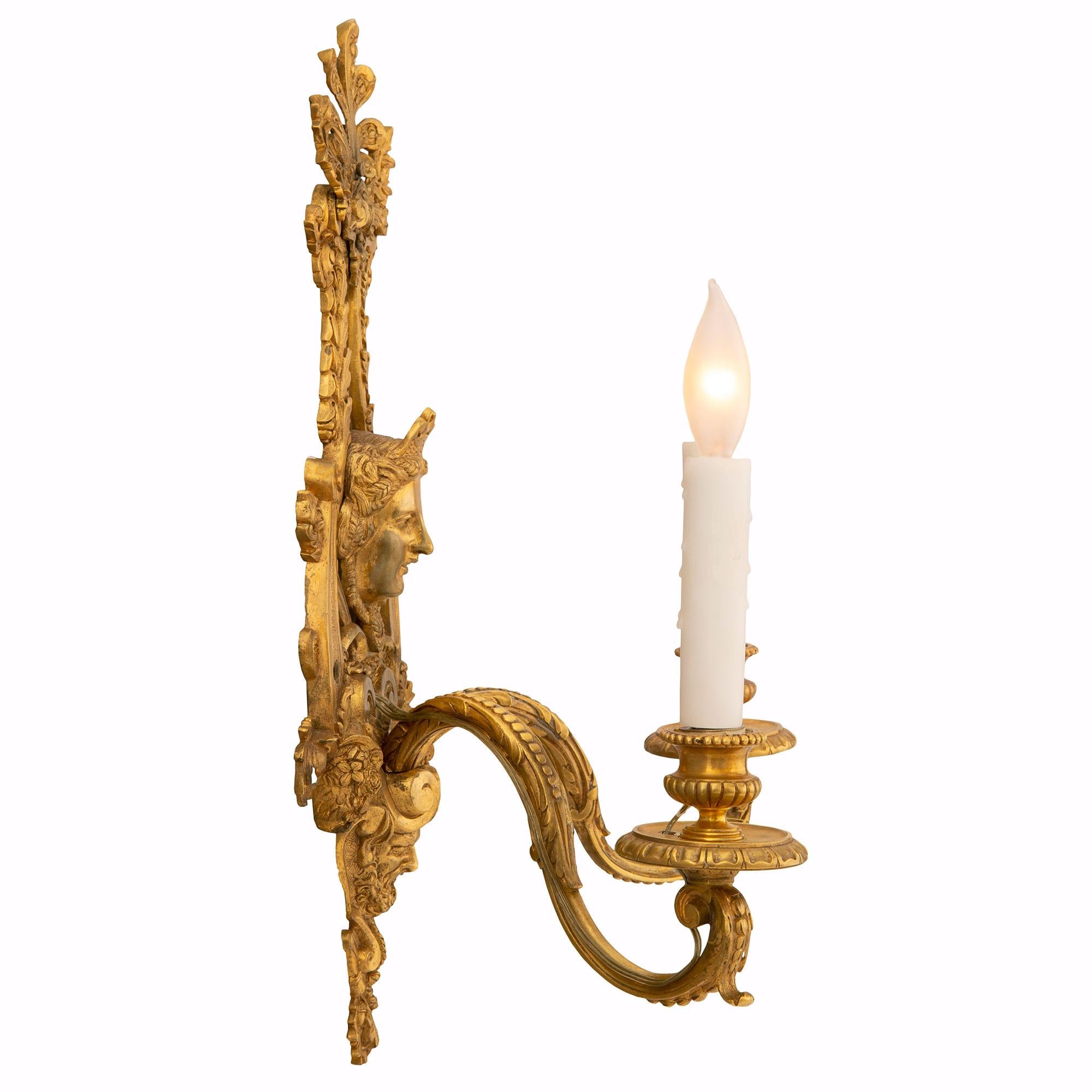 Pair of French Early 19th Century Louis XIV St. Ormolu Sconces In Good Condition For Sale In West Palm Beach, FL