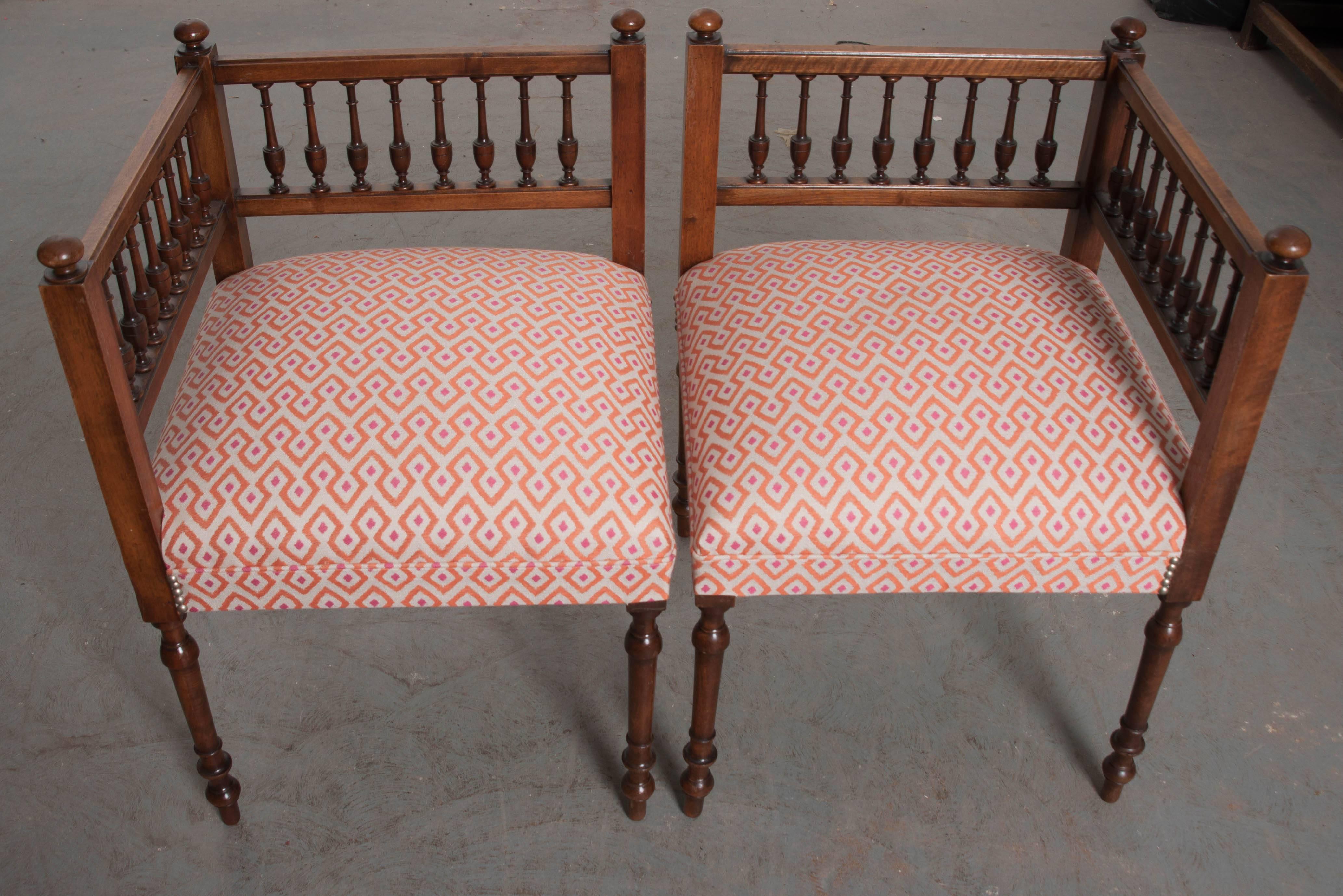 Upholstery Pair of French Early 20th Century Mahogany Corner Seats