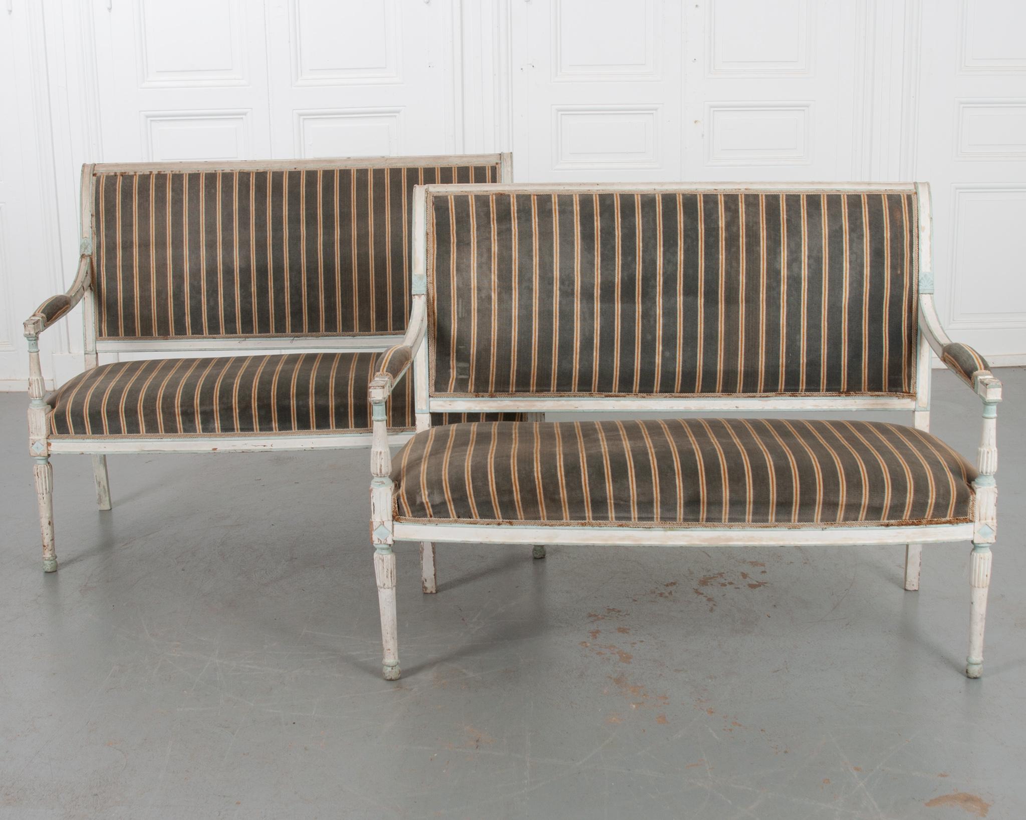 hallway bench seat