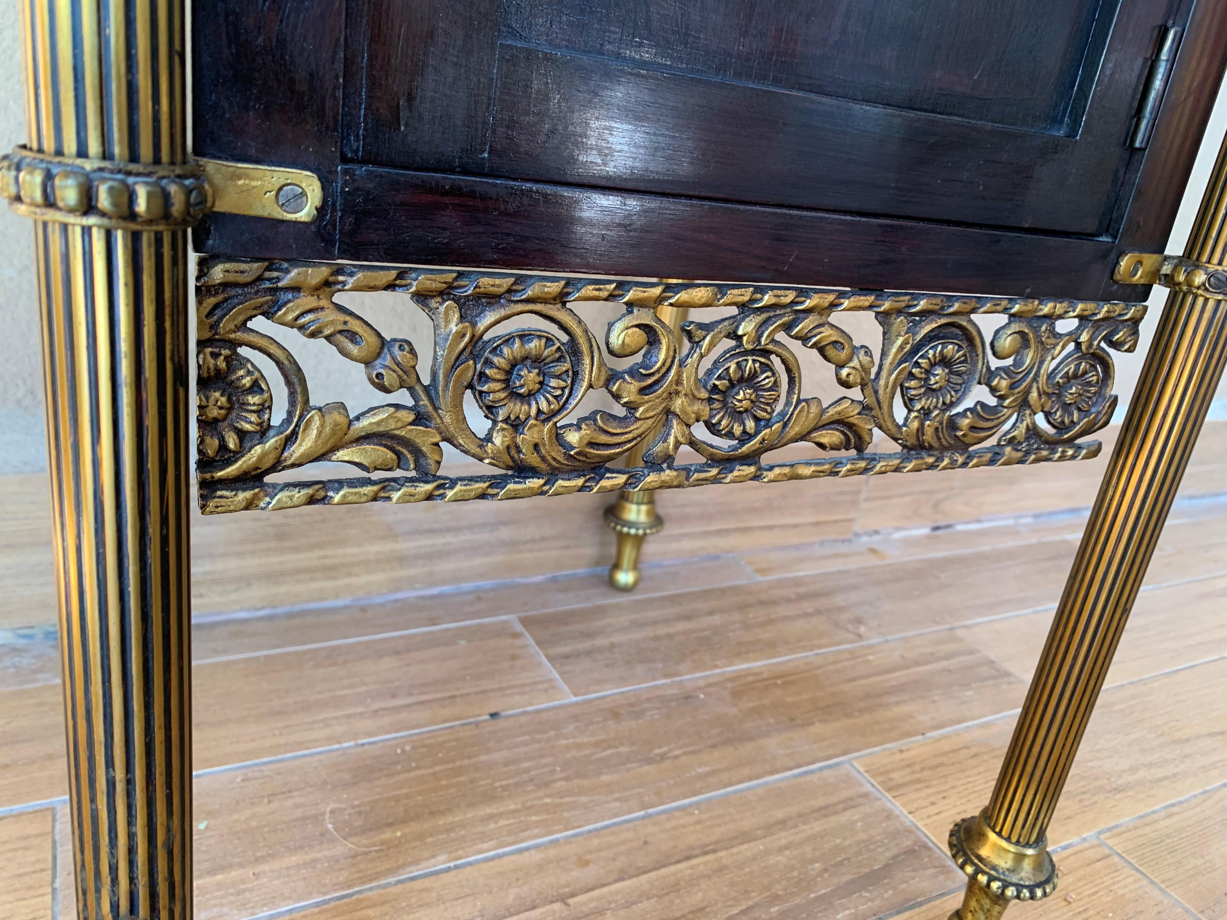 Pair of French Ebonized Mahogany Nightstands with Fluted Bronze Columns For Sale 5