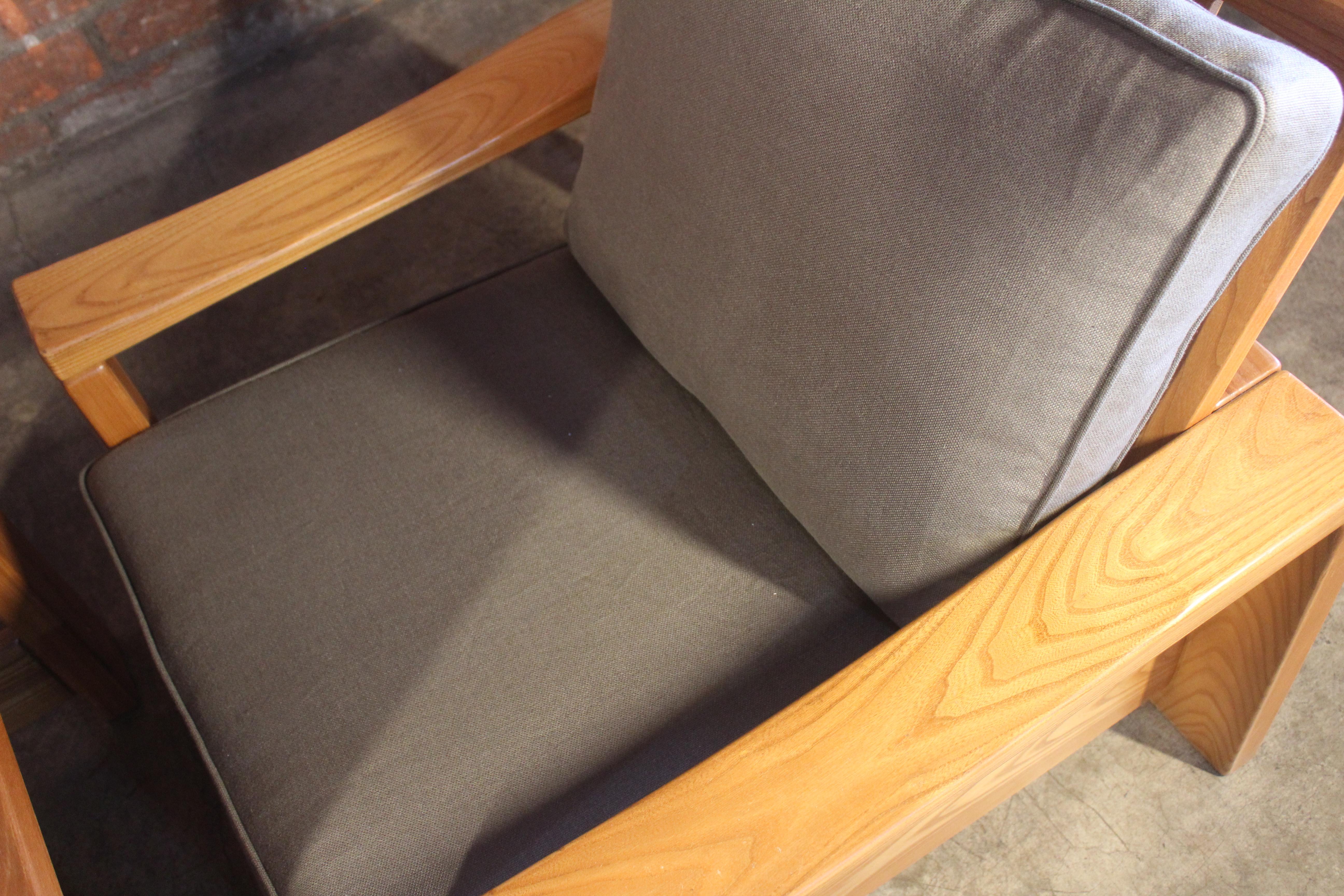 Pair of French Elm Wood Lounge Chairs, 1970s 8