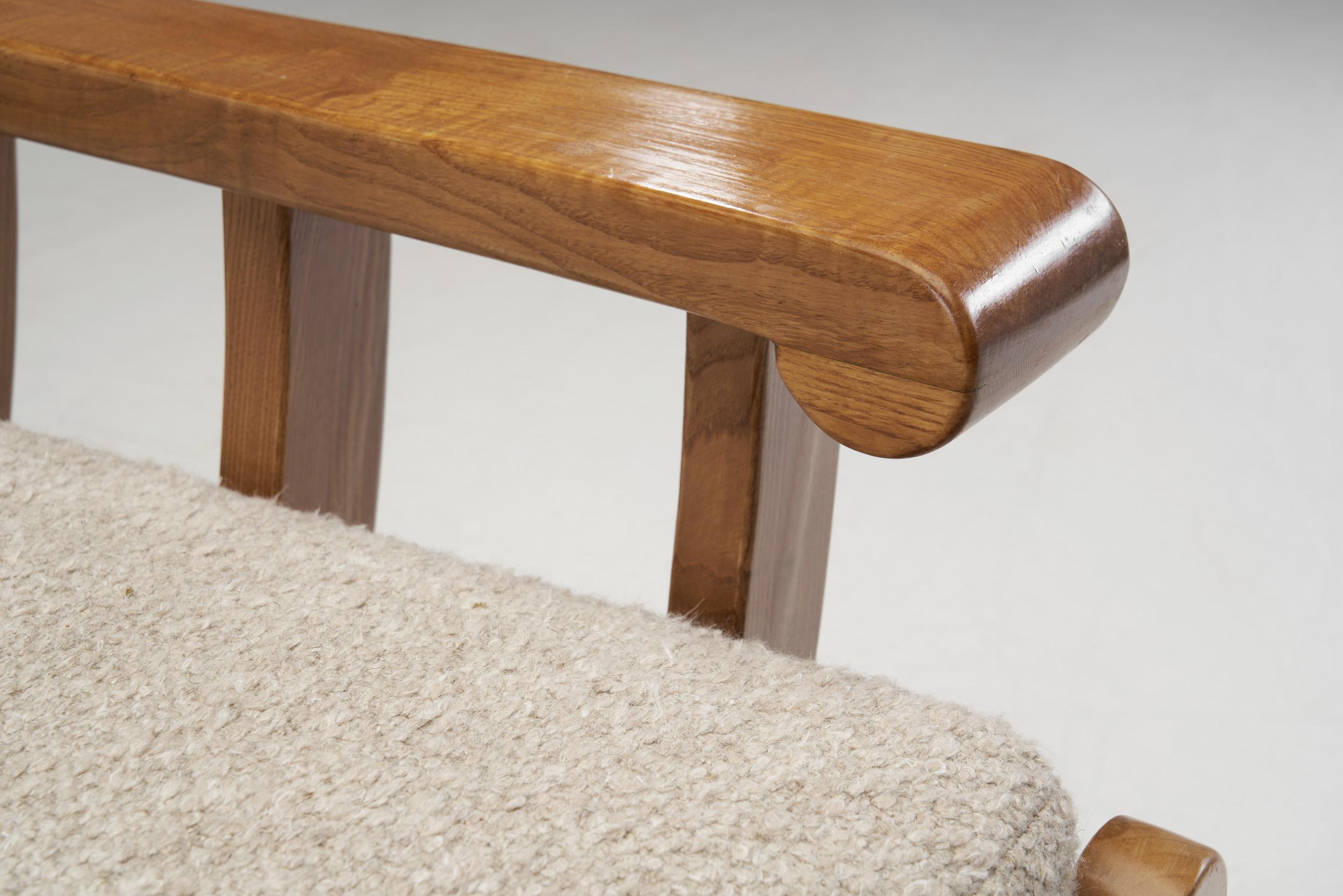 Paire de chaises longues en bois d'orme français par Maison Regain, France 1970 en vente 4