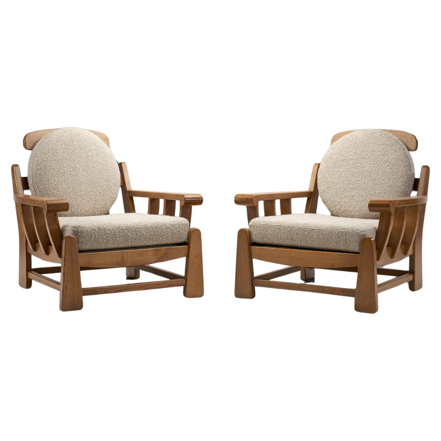 Paire de chaises longues en bois d'orme français par Maison Regain, France 1970 en vente