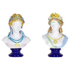 Paire de bustes féminins monumentaux en faïence de l'Empire français Auguste Jean
