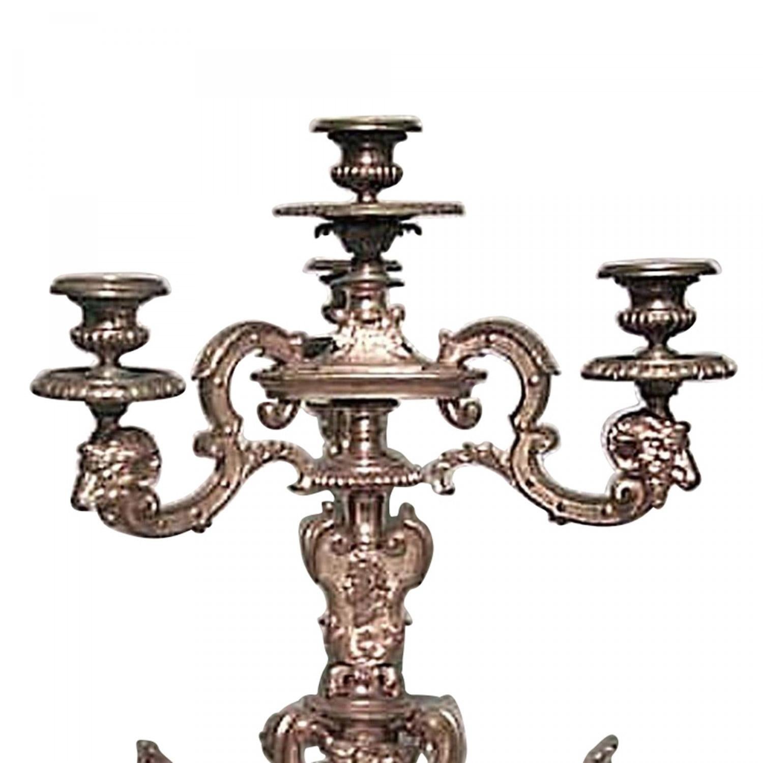 Pair of French Empire Bronze Dore Candelabras with Sphinx Figures In condizioni buone in vendita a Queens, NY