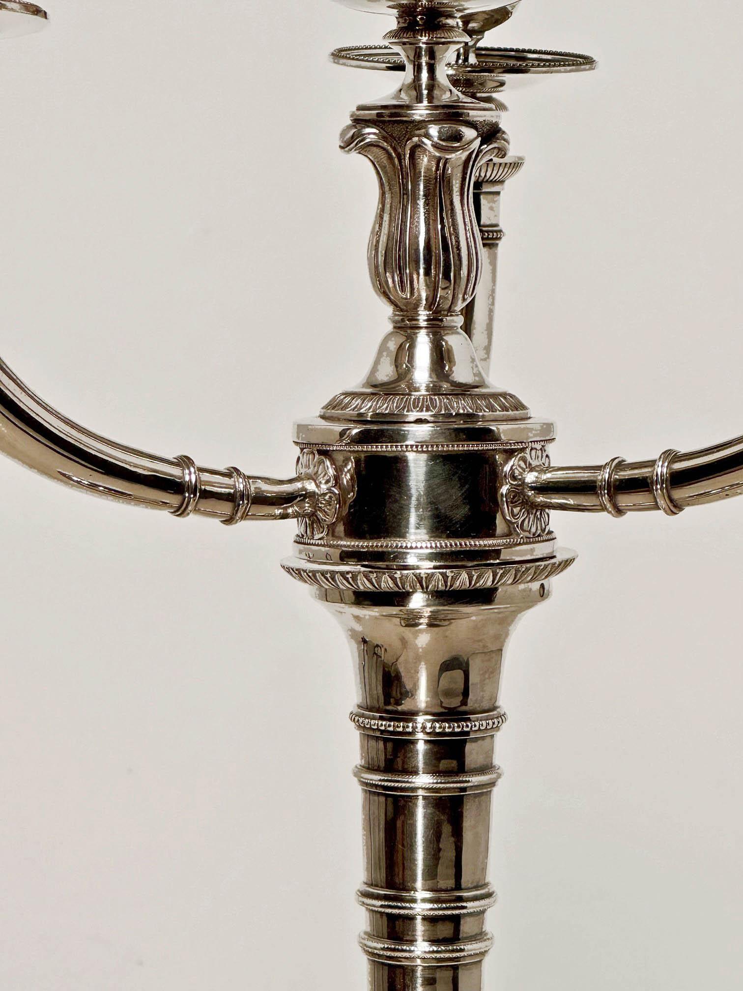 Fatto a mano Coppia di candelabri Impero francesi Jean-Baptiste Jean Huguet Parigi 1890-1809 in vendita