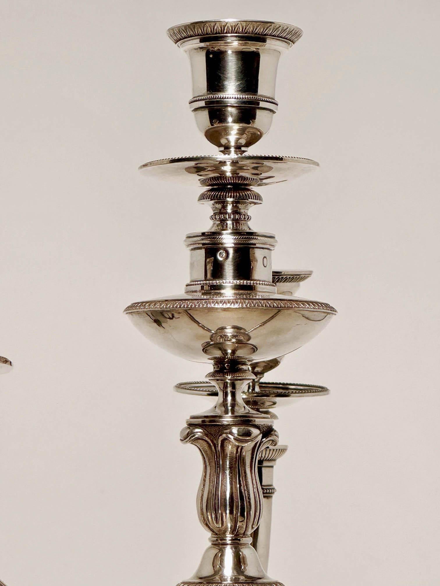 Inizio XIX secolo Coppia di candelabri Impero francesi Jean-Baptiste Jean Huguet Parigi 1890-1809 in vendita