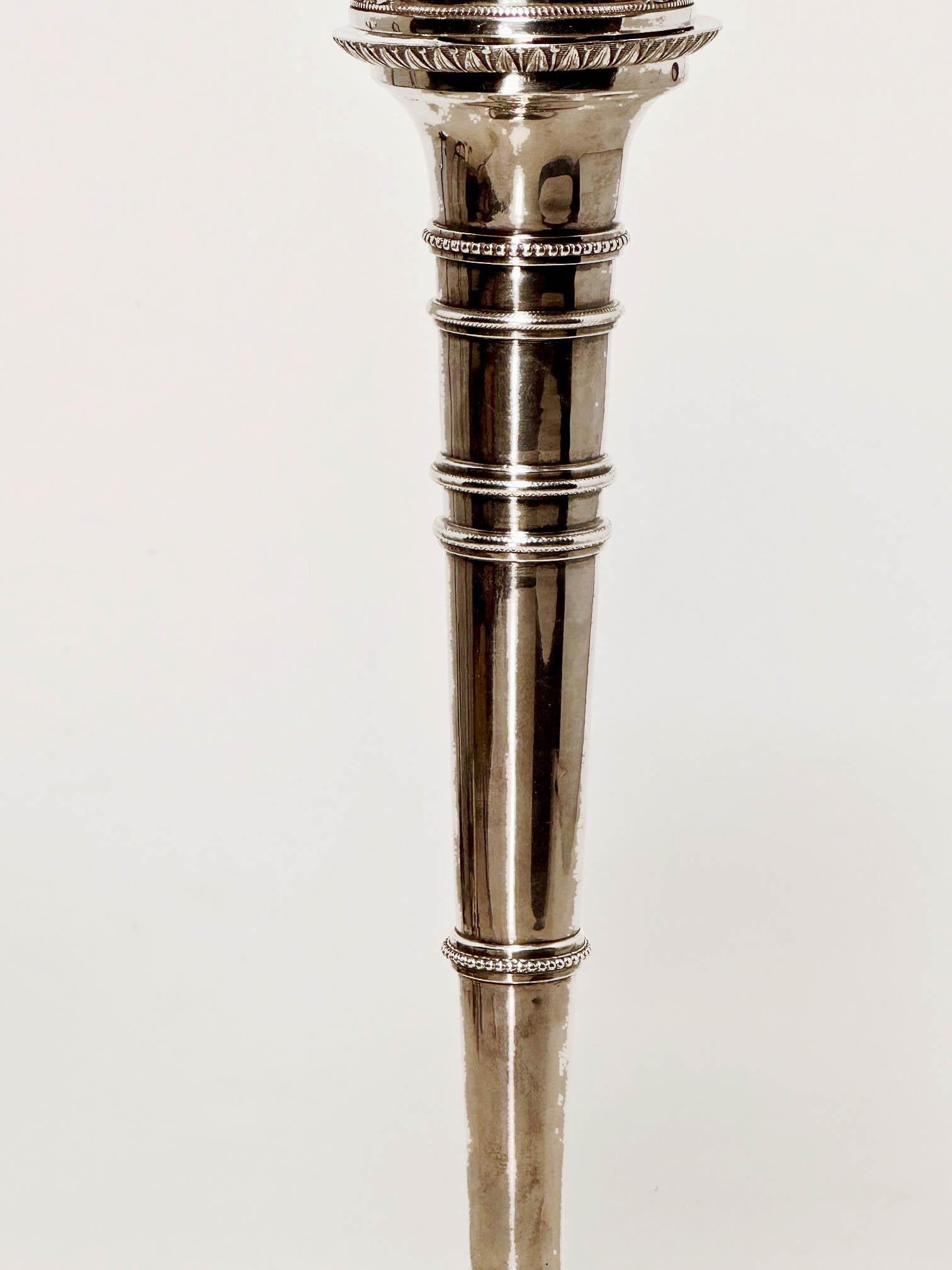 Argento Coppia di candelabri Impero francesi Jean-Baptiste Jean Huguet Parigi 1890-1809 in vendita