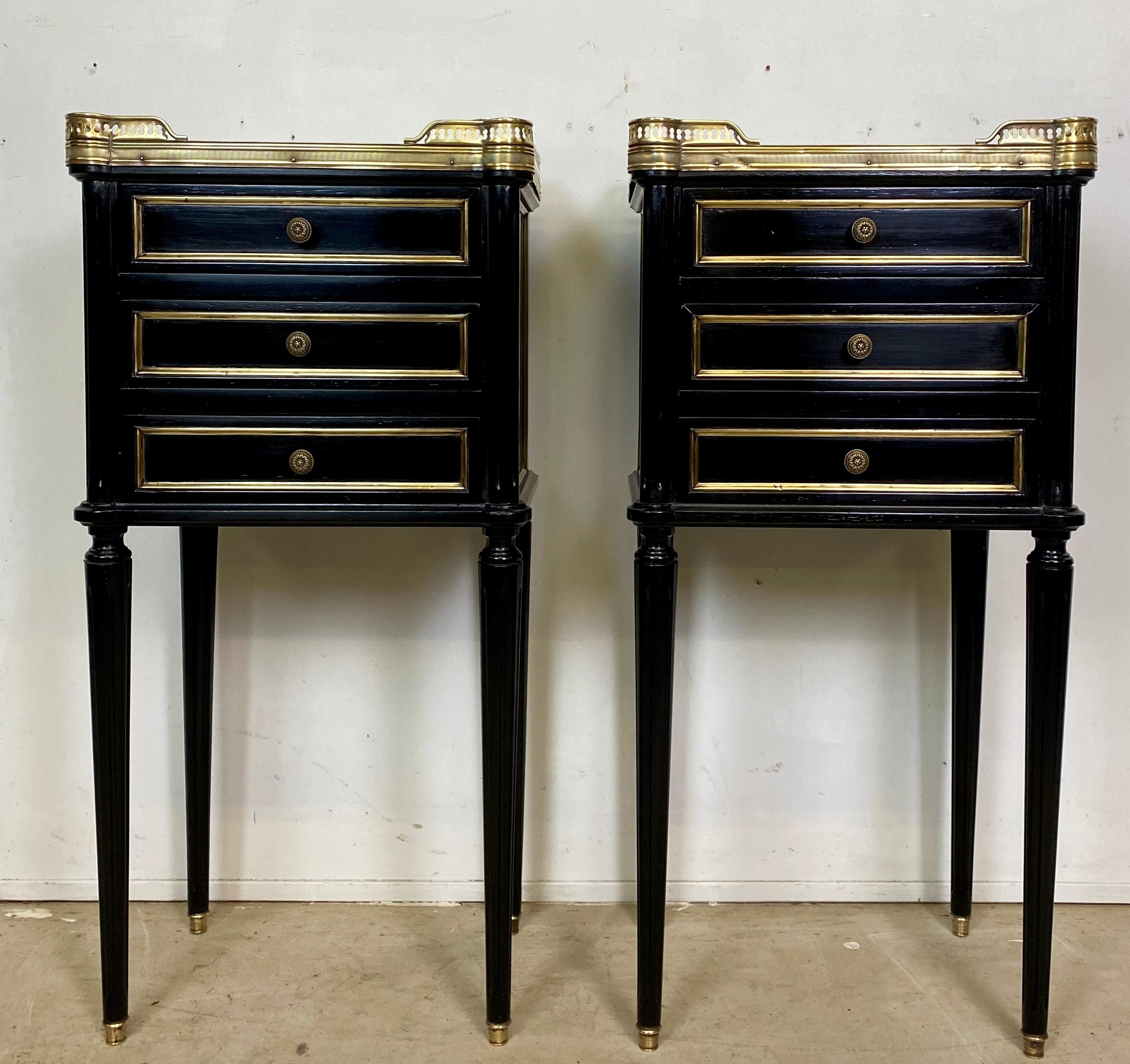 19th Century Pair of French Empire Ebonized Nightstands