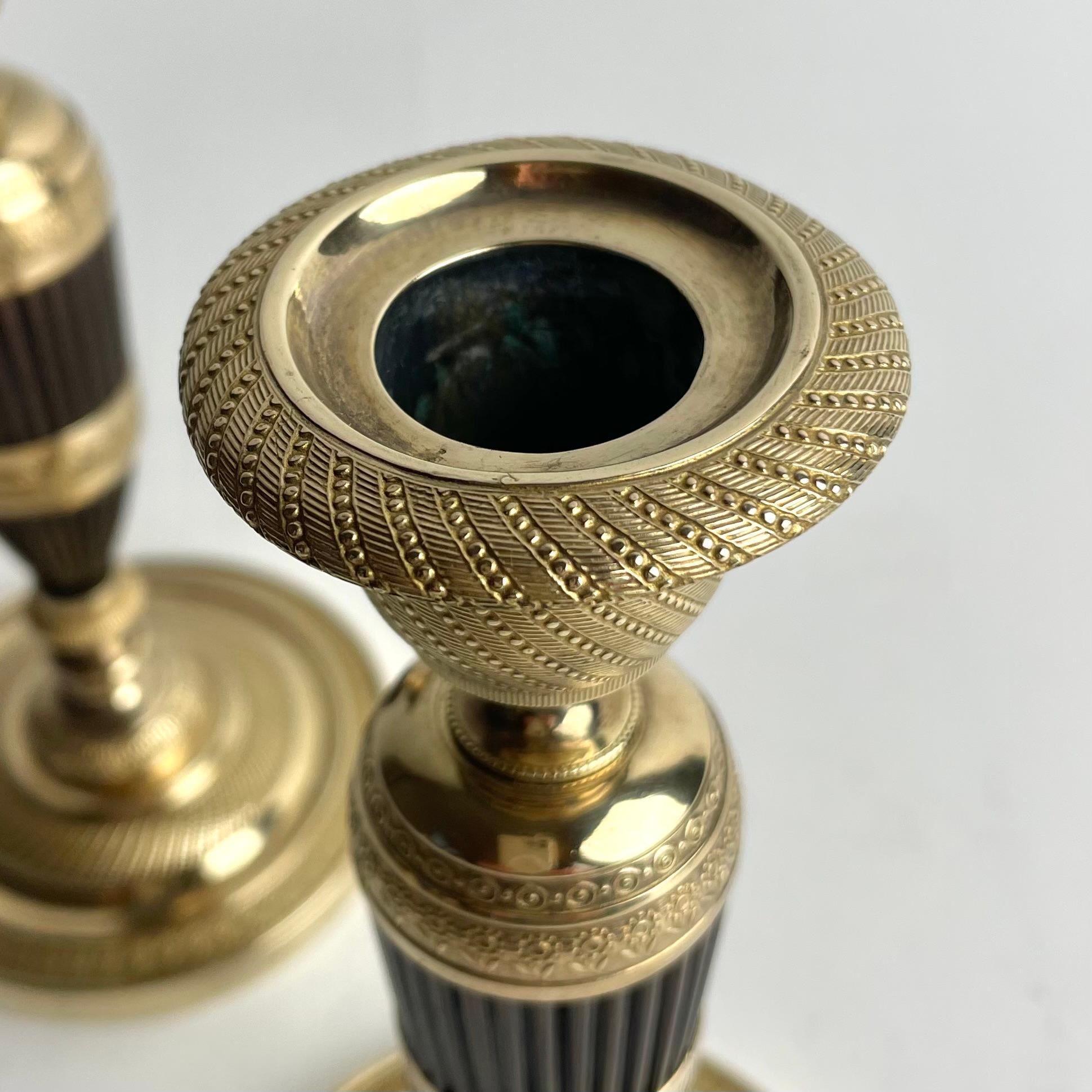 Pair of French Empire Gilt and Patinated Bronze Candlesticks, 1820s For Sale 4