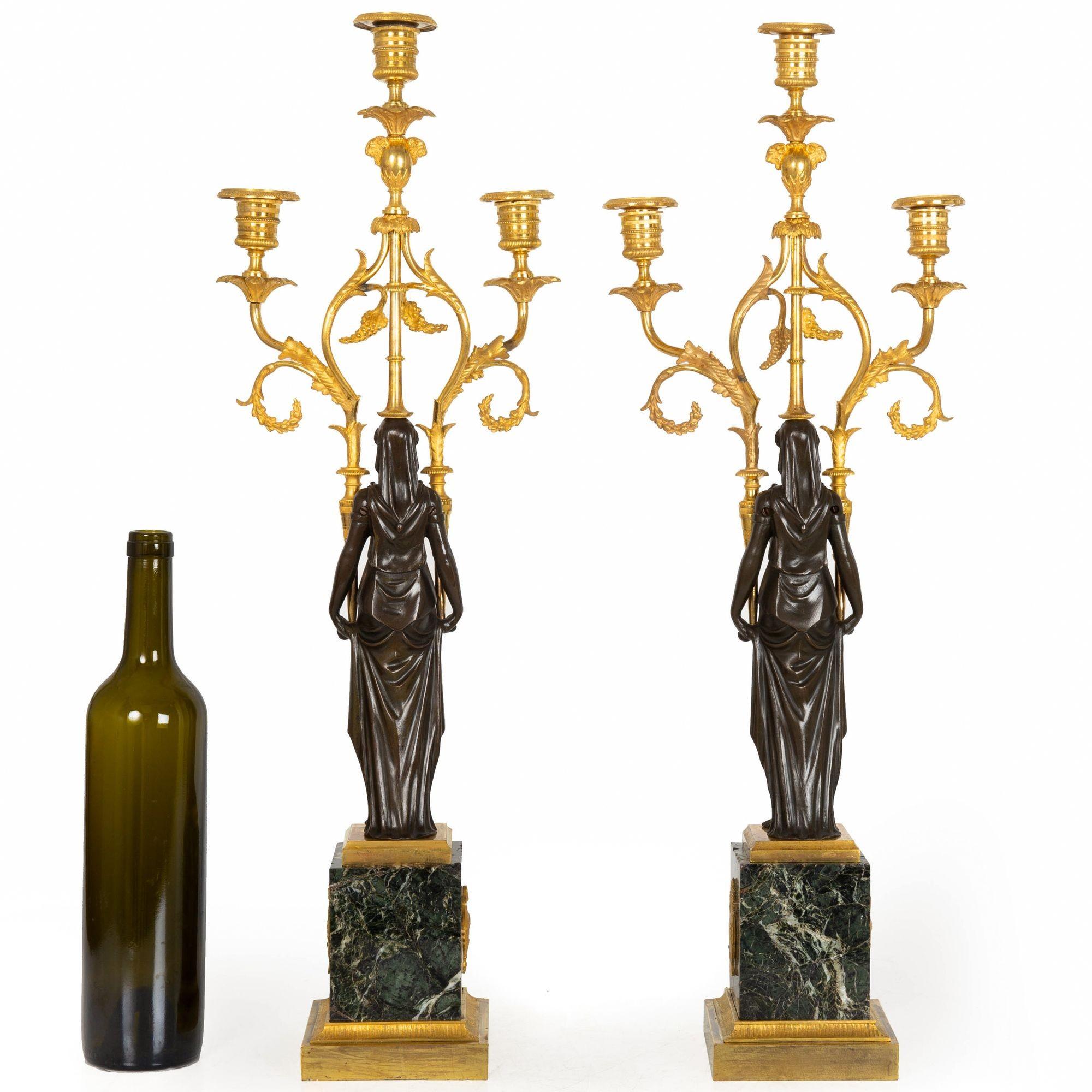 Pair of French Empire Gilt Patinated Bronze Three-Light Candelabra ca. 1815 In Good Condition For Sale In Shippensburg, PA
