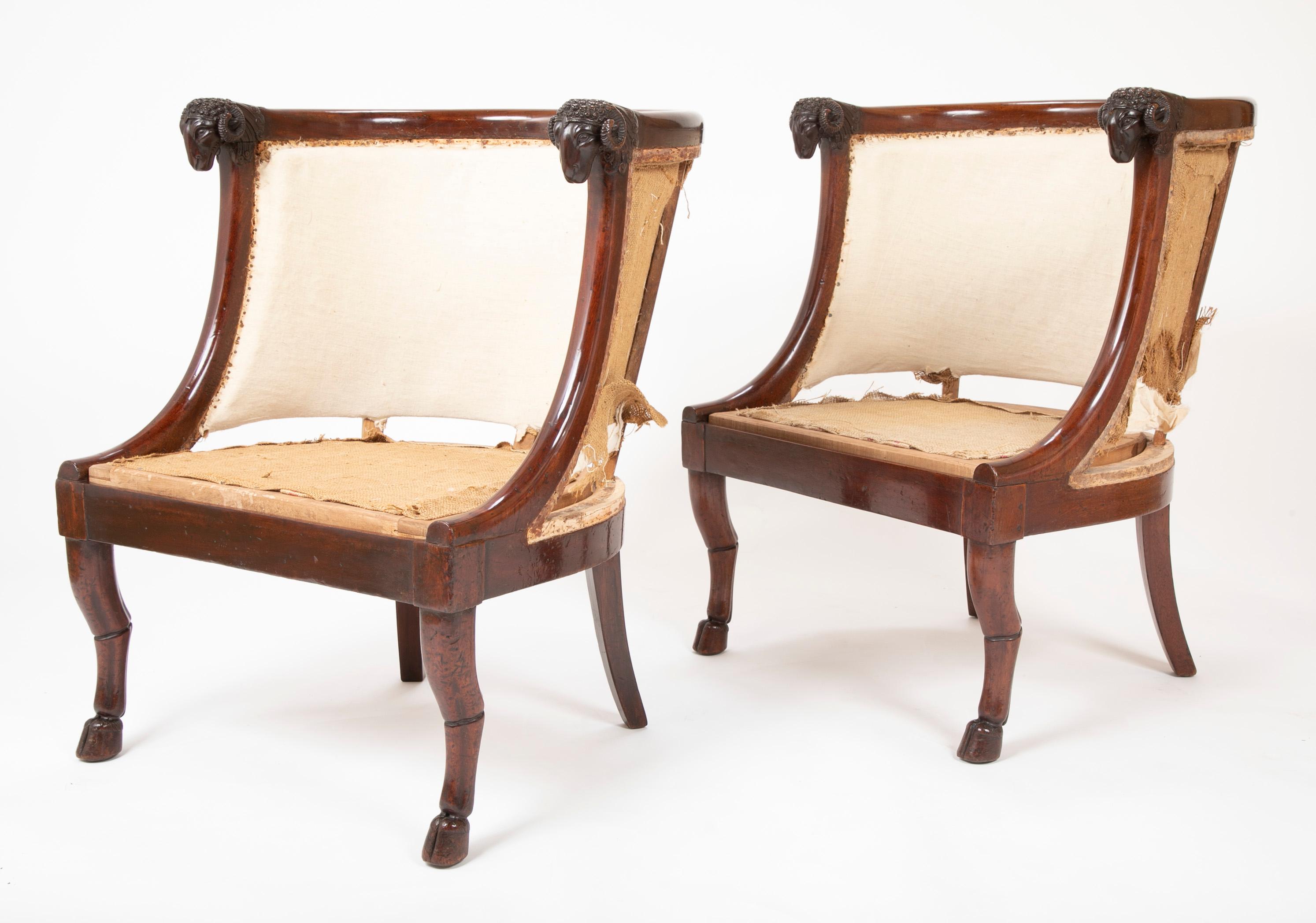 Hand-Carved Pair of French Empire Mahogany Armchairs Attributed to Jacob Desmalter For Sale