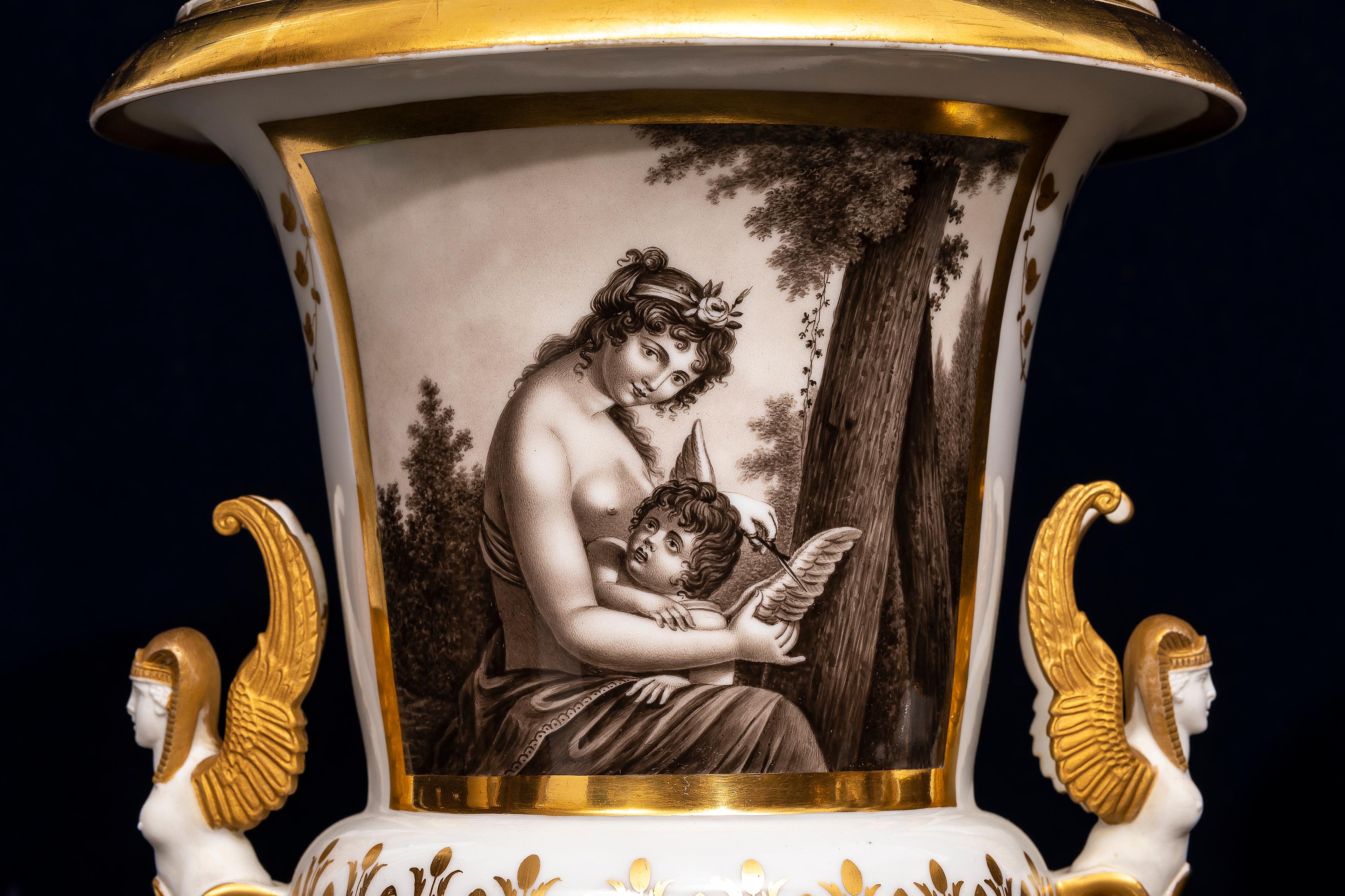 Paire de vases en porcelaine Locre de style néo-égyptien d'époque Empire français en vente 1