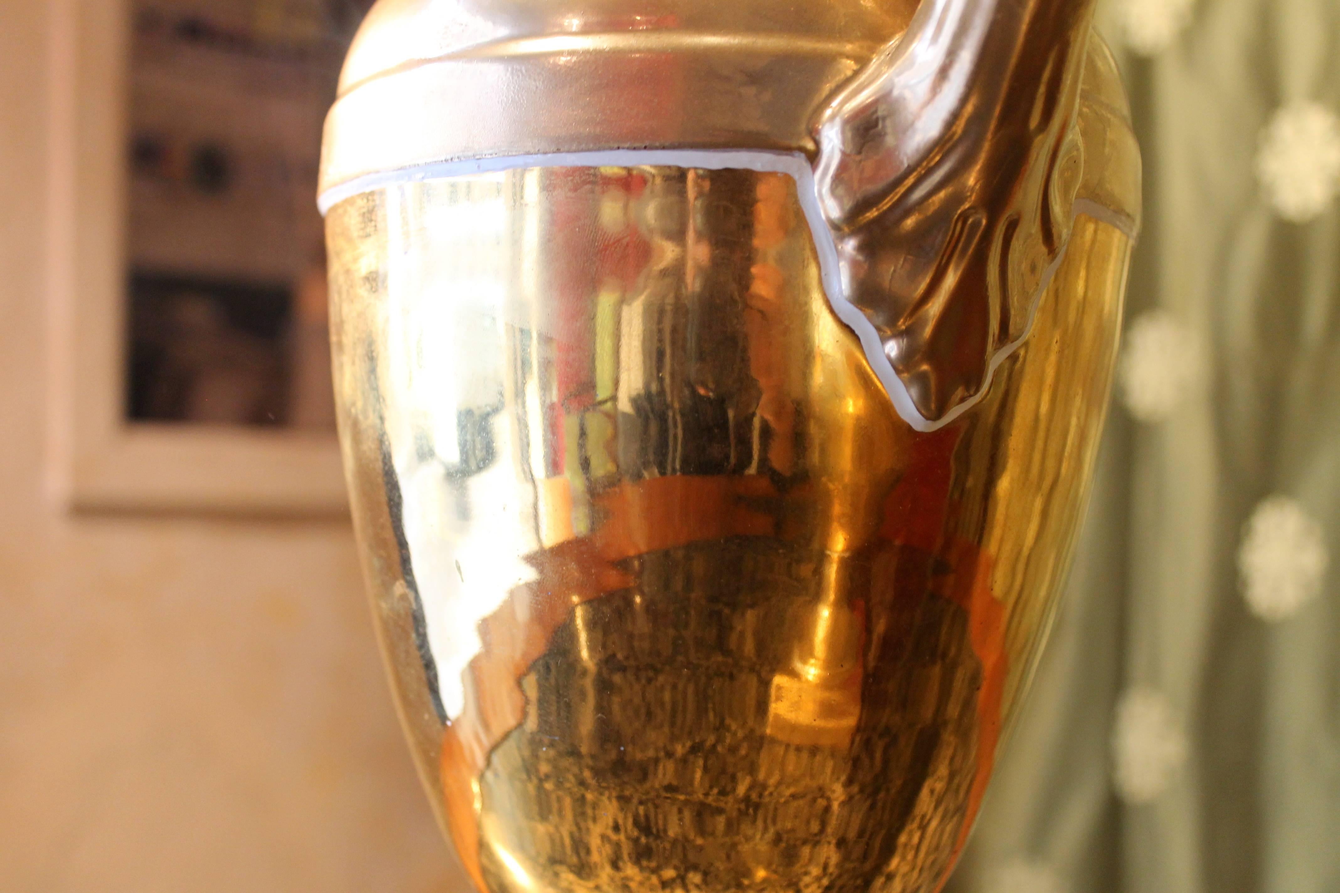 Coppia di vasi in porcellana opaca e dorata brunita del periodo Impero francese In condizioni buone in vendita a Firenze, IT