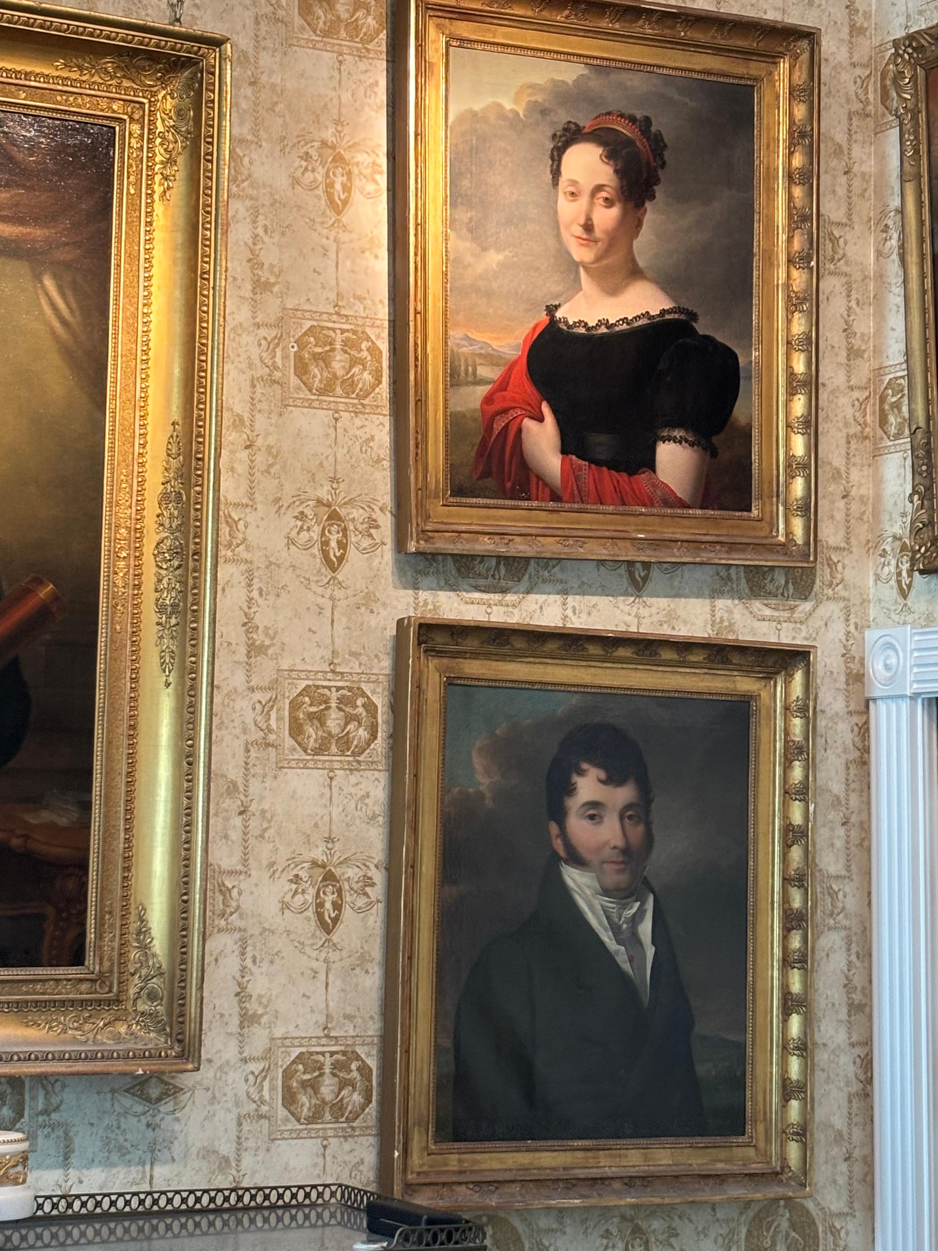 Paire de portraits d'un couple aristocrate de l'Empire français par Borel datés de 1819 en vente 4
