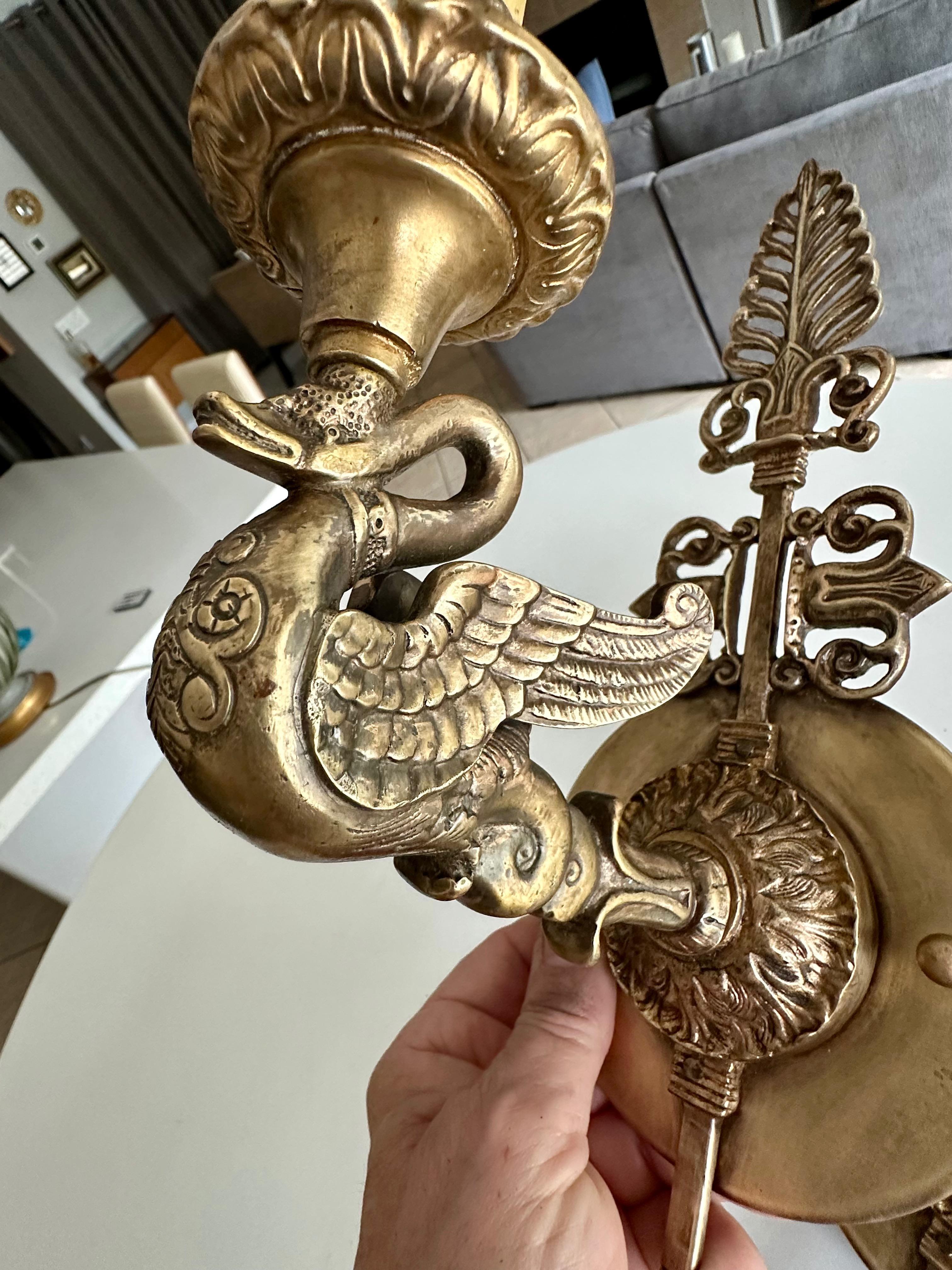 Pair of French Empire Style Arrow Swan Wall Sconces en vente 4