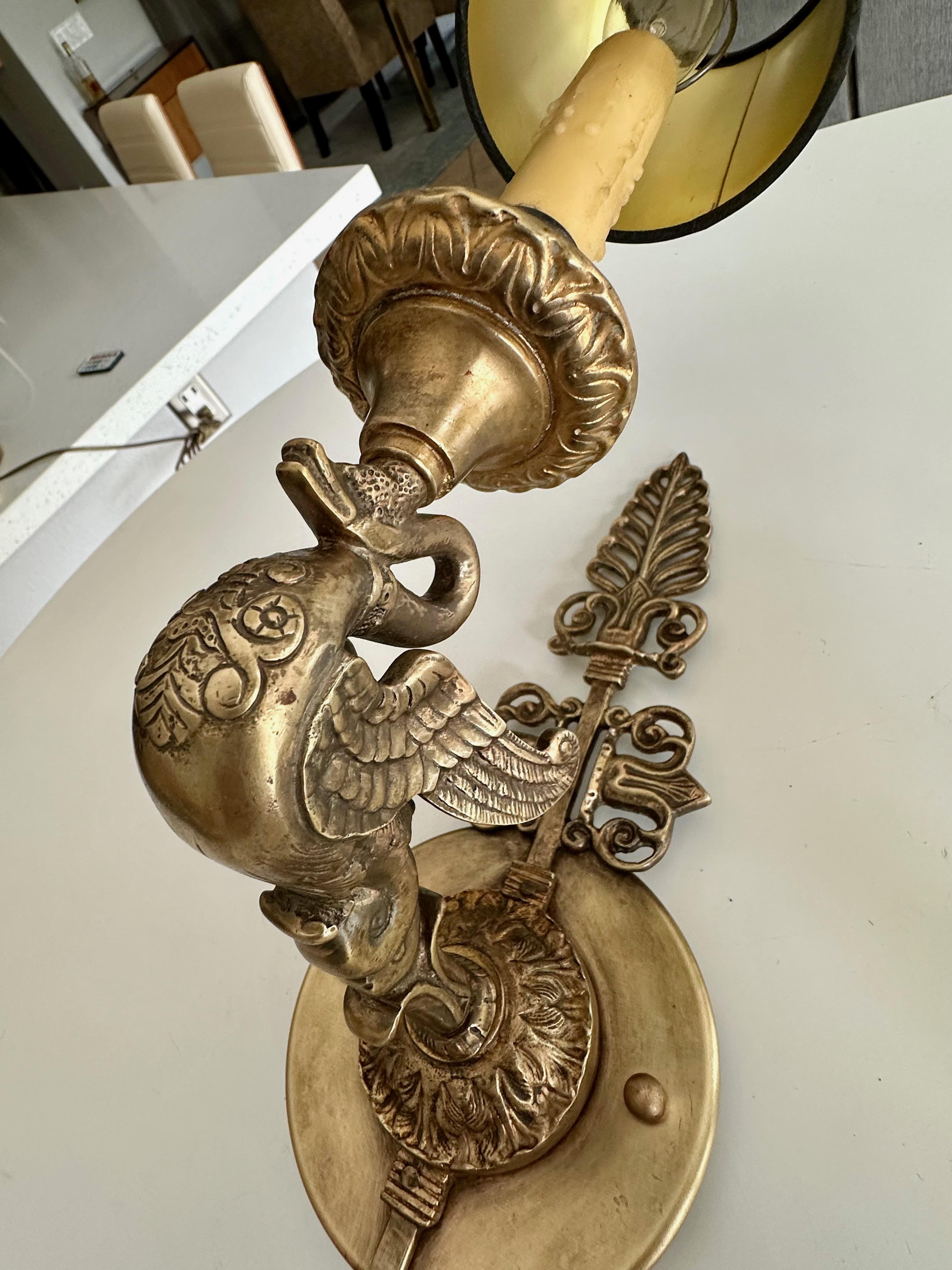Pair of French Empire Style Arrow Swan Wall Sconces en vente 8