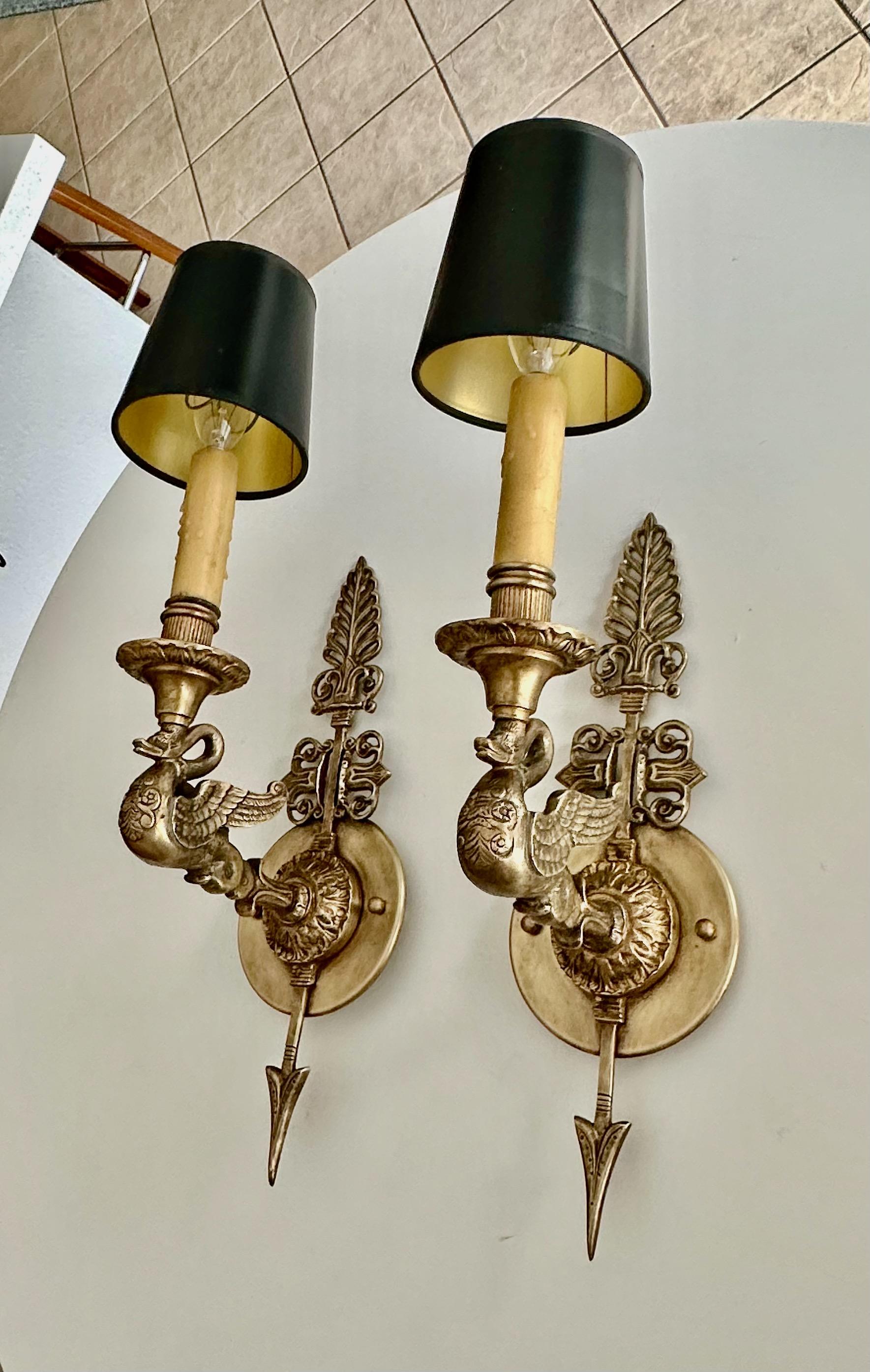 Pair of French Empire Style Arrow Swan Wall Sconces en vente 2