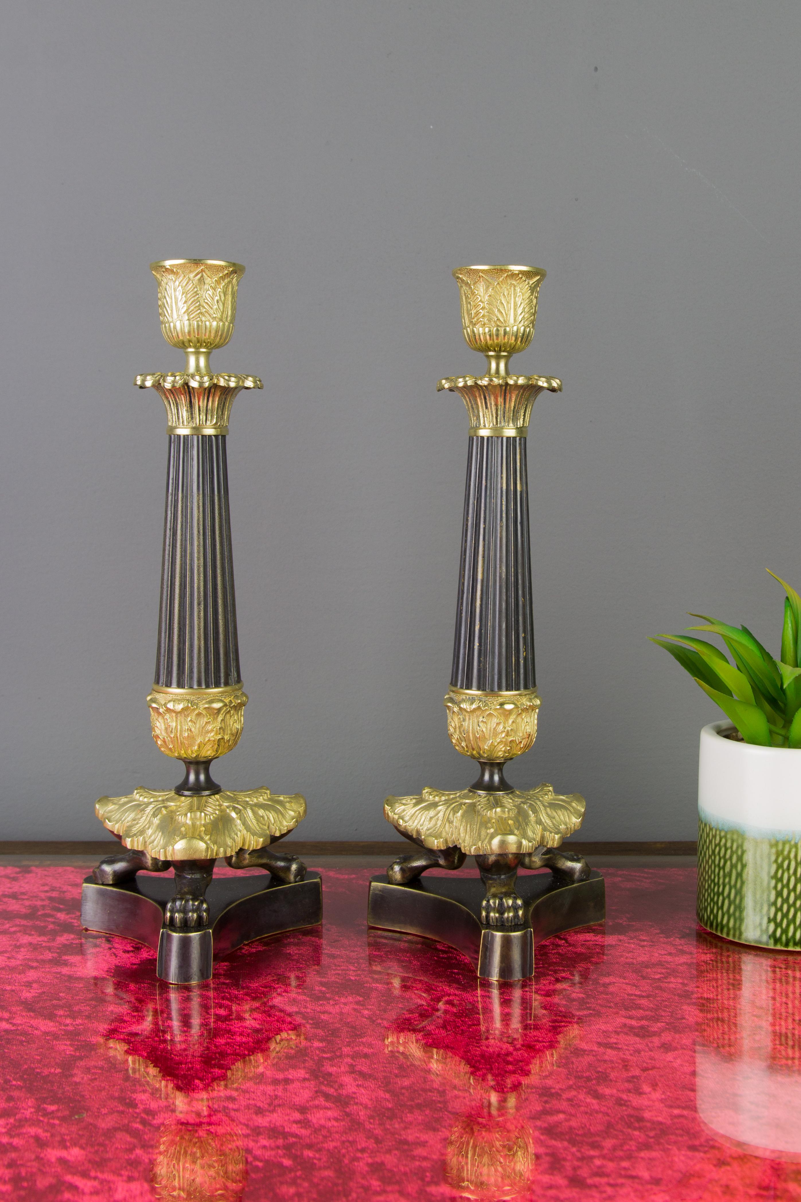 19th Century Pair of French Empire Style Bronze and Brass Candlesticks on Tripod Base For Sale