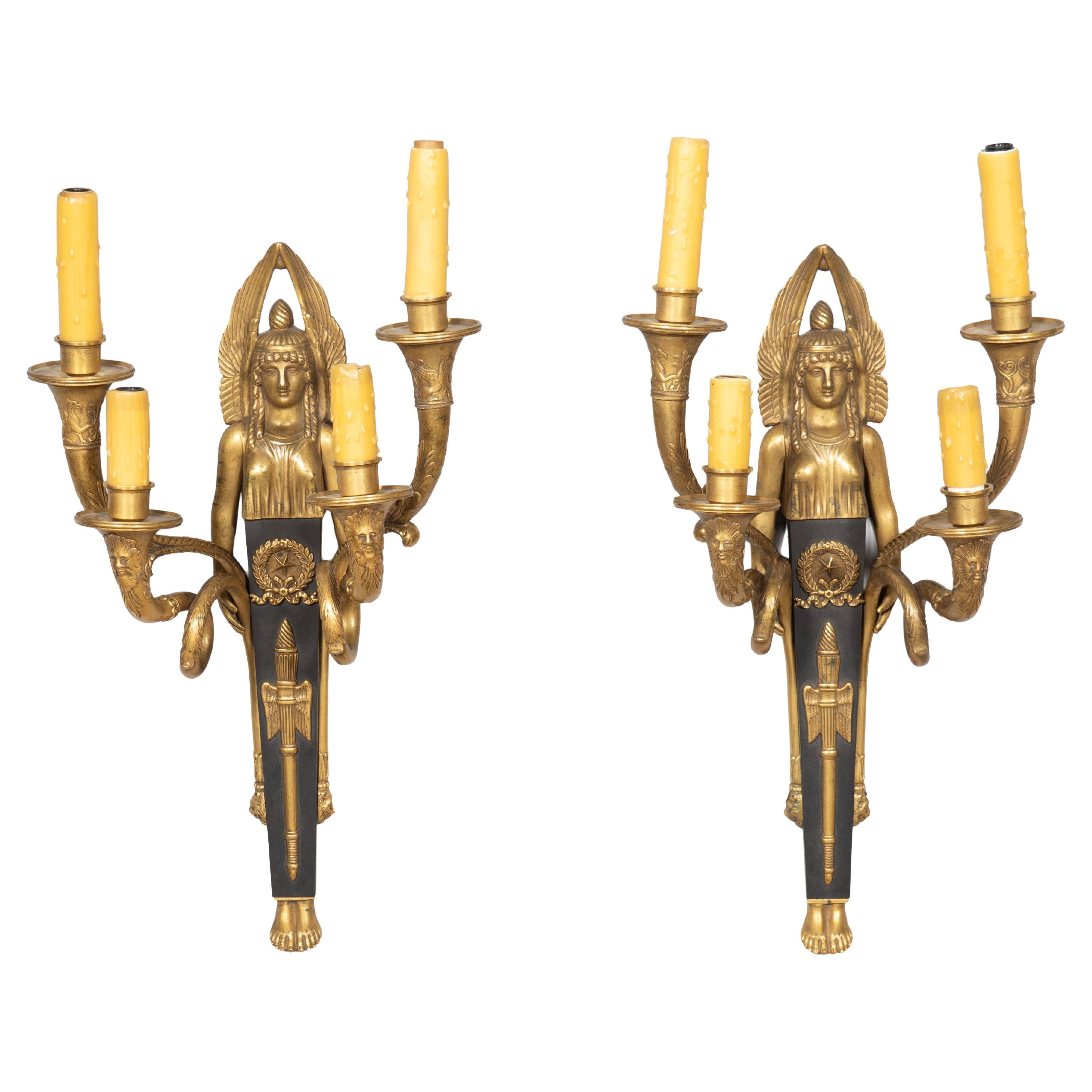 Paire d'appliques en bronze de style Empire français en vente