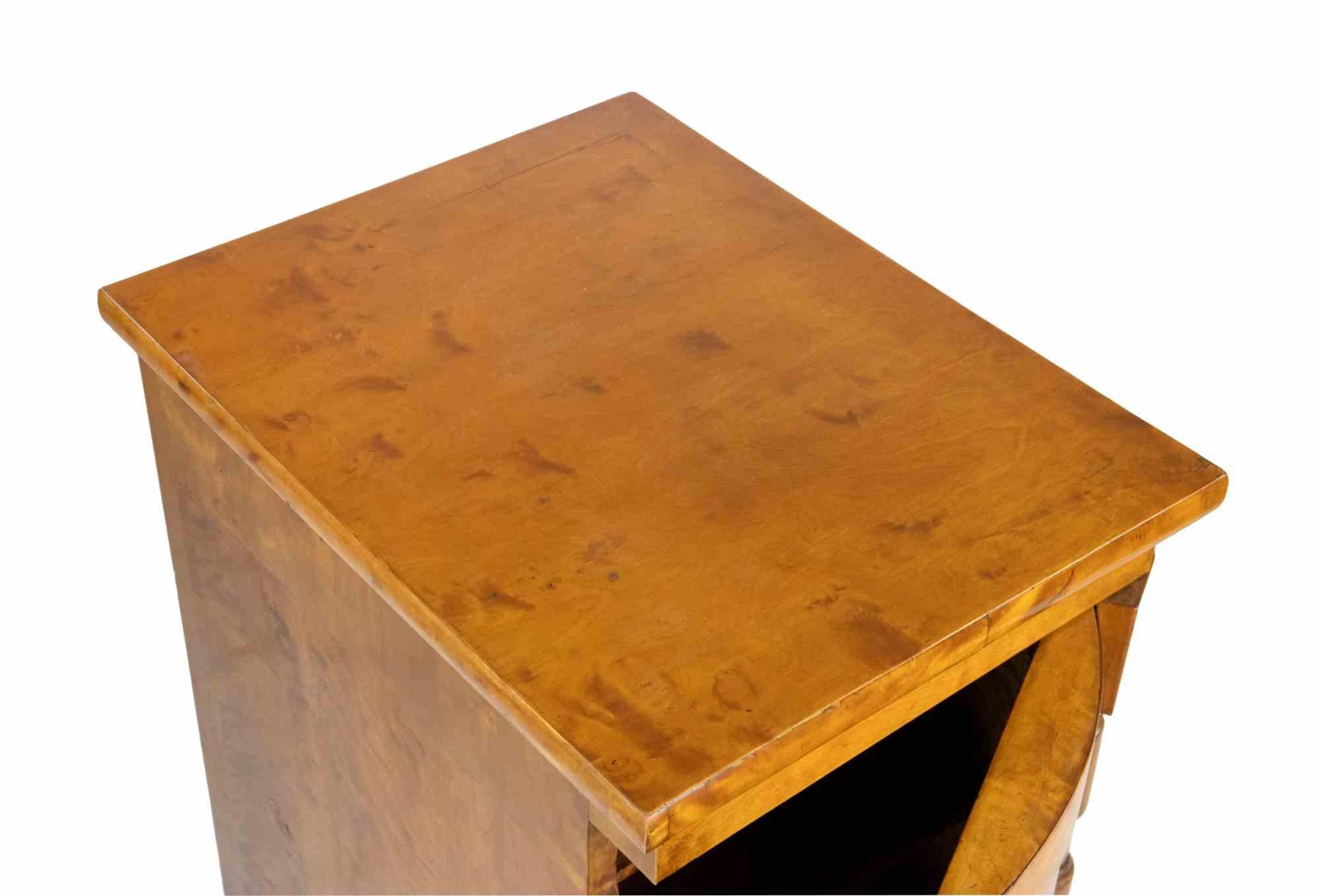Pair of French Empire Style Walnut Night Tables, Late 19th Century For Sale 1
