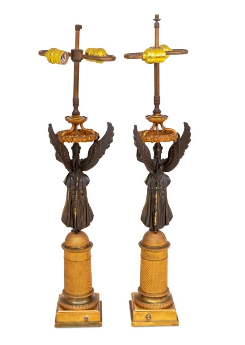 Dorato Coppia di lampade in bronzo 