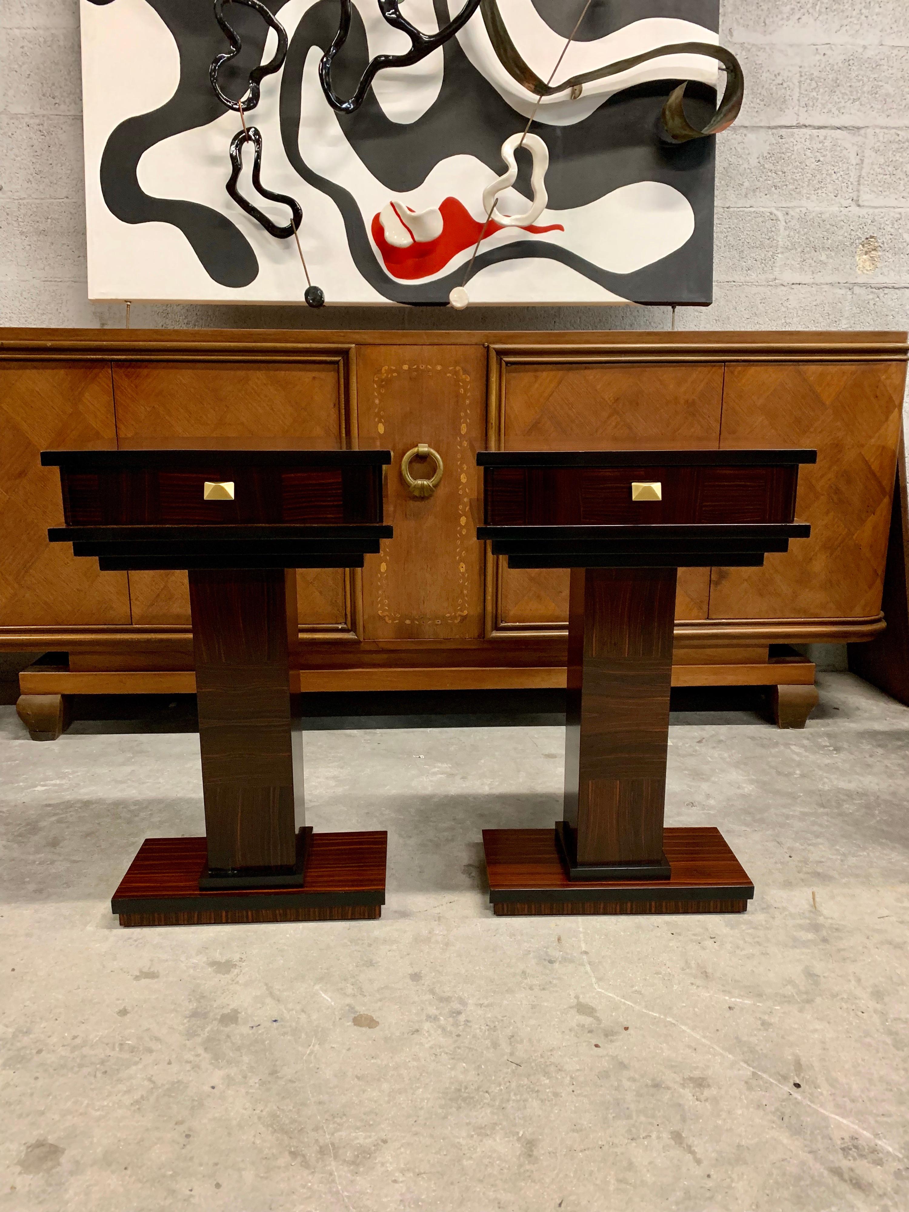 Pair of French Exotic Macassar Ebony Nightstand or Side Tables, 1940s 8