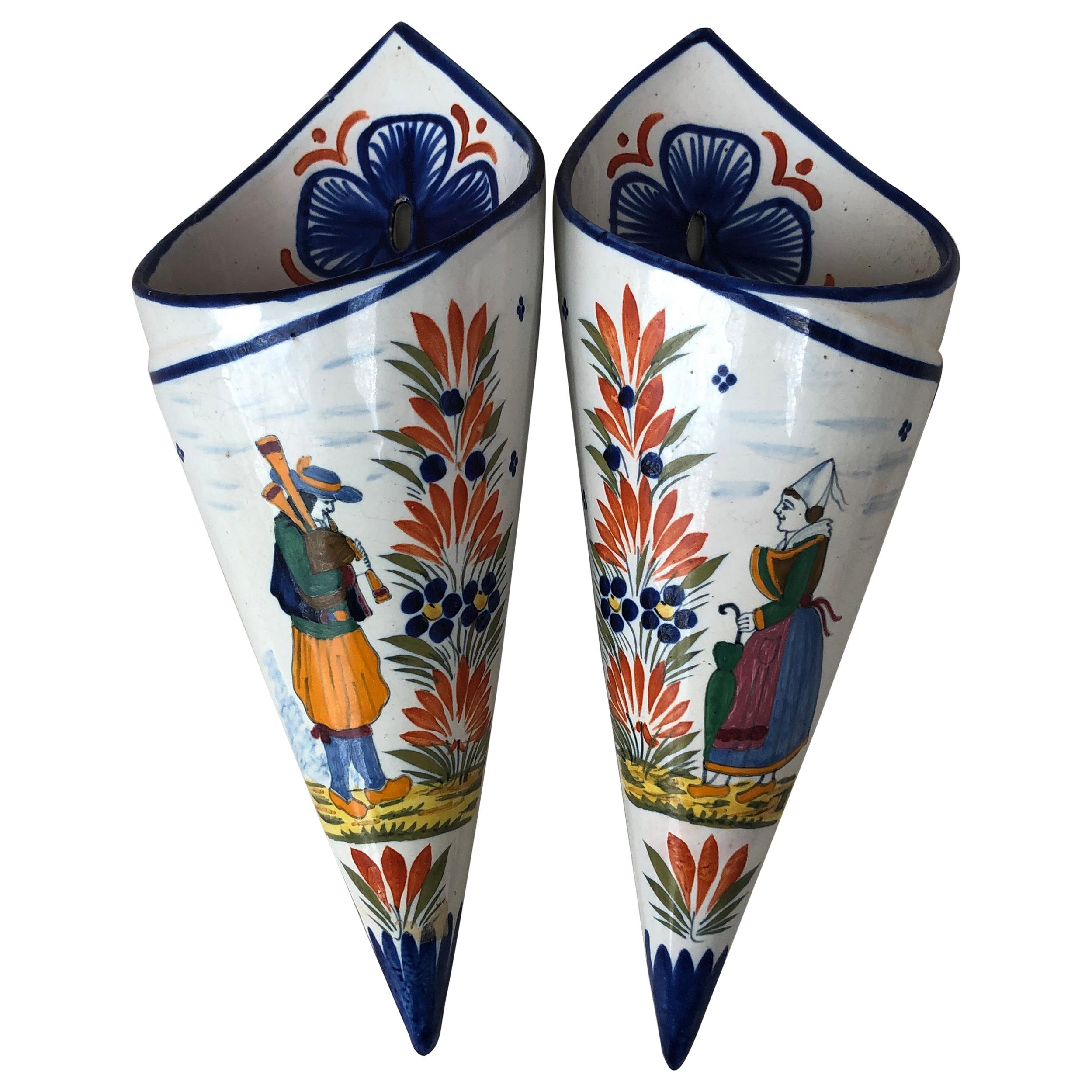 Pair of French Faience Wall Pocket Desvres Fourmaintraux, Circa 1890 For Sale 3