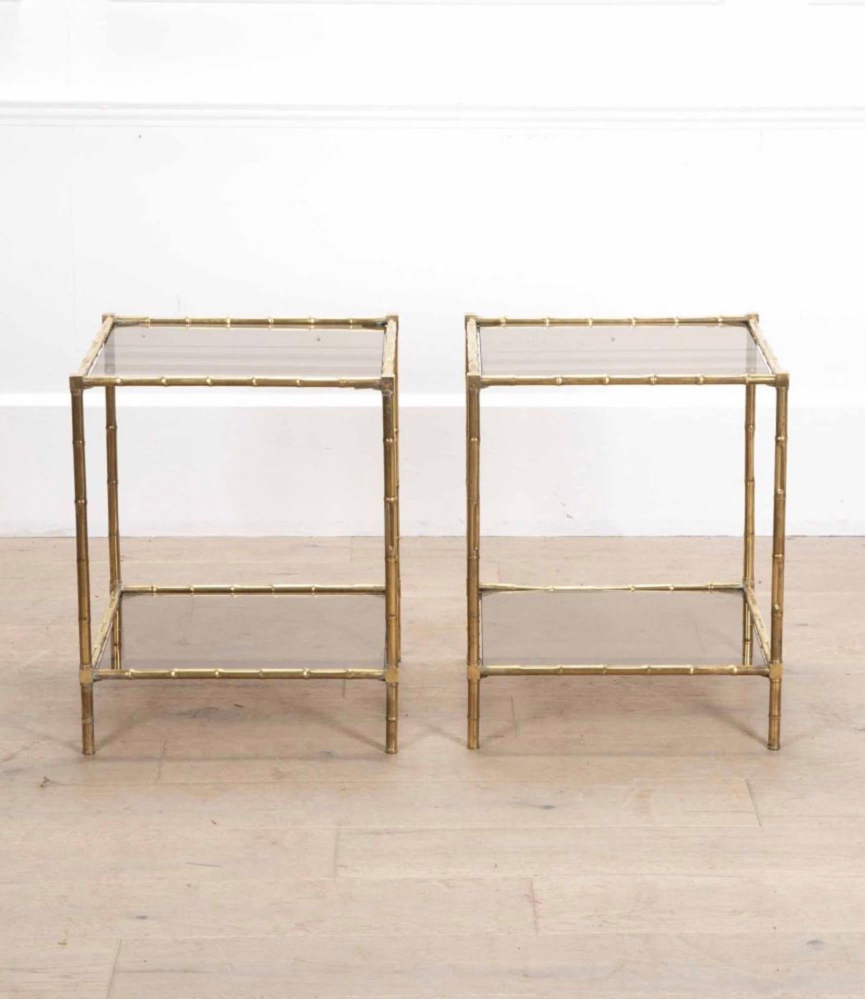 Paire de tables d'appoint françaises en faux bambou en vente 1