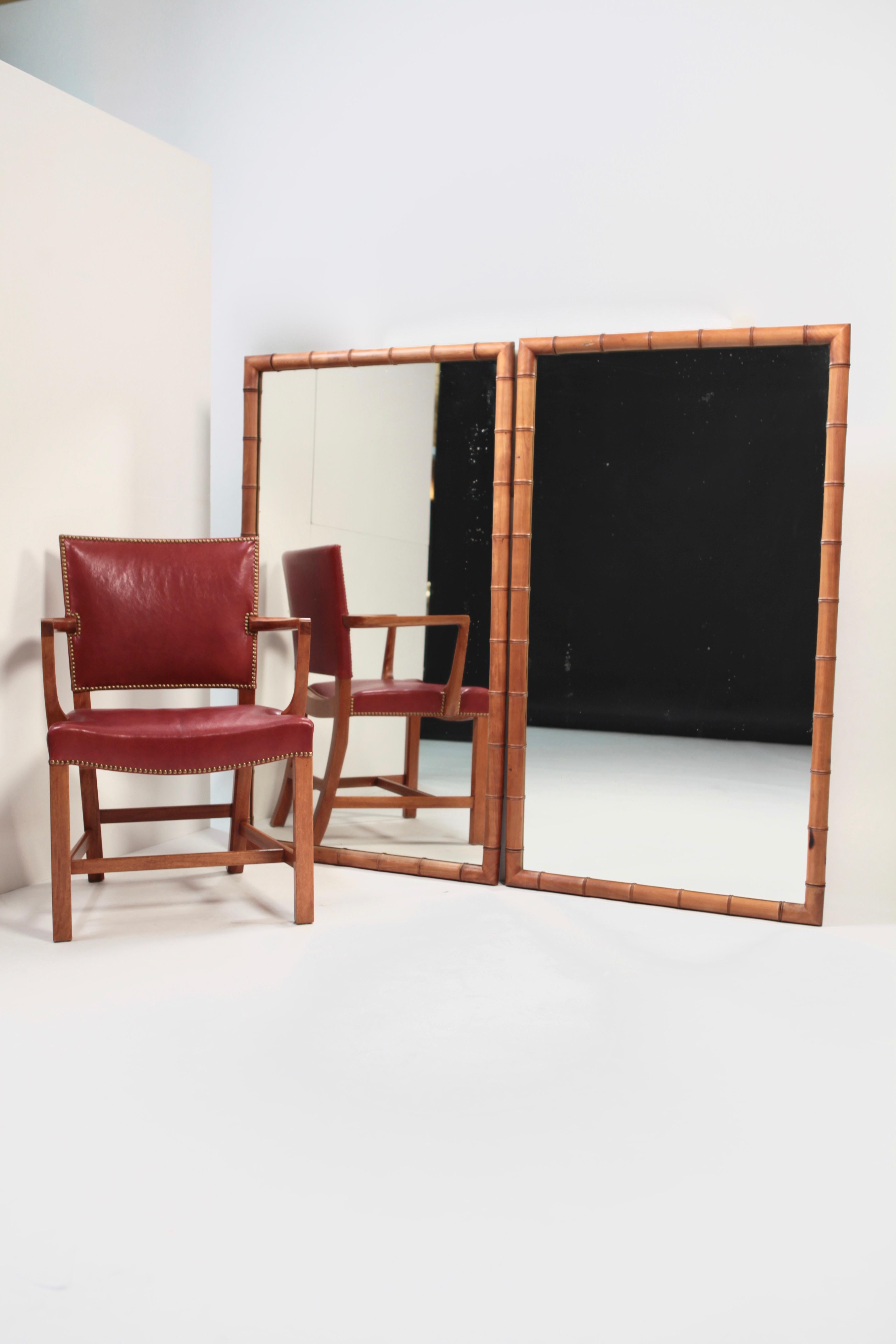 Pair of French Faux Bamboo Mirrors in Walnut, France, circa 1890 In Good Condition In Berlin, DE