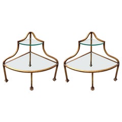 Paire de tables d'angle françaises en fer doré