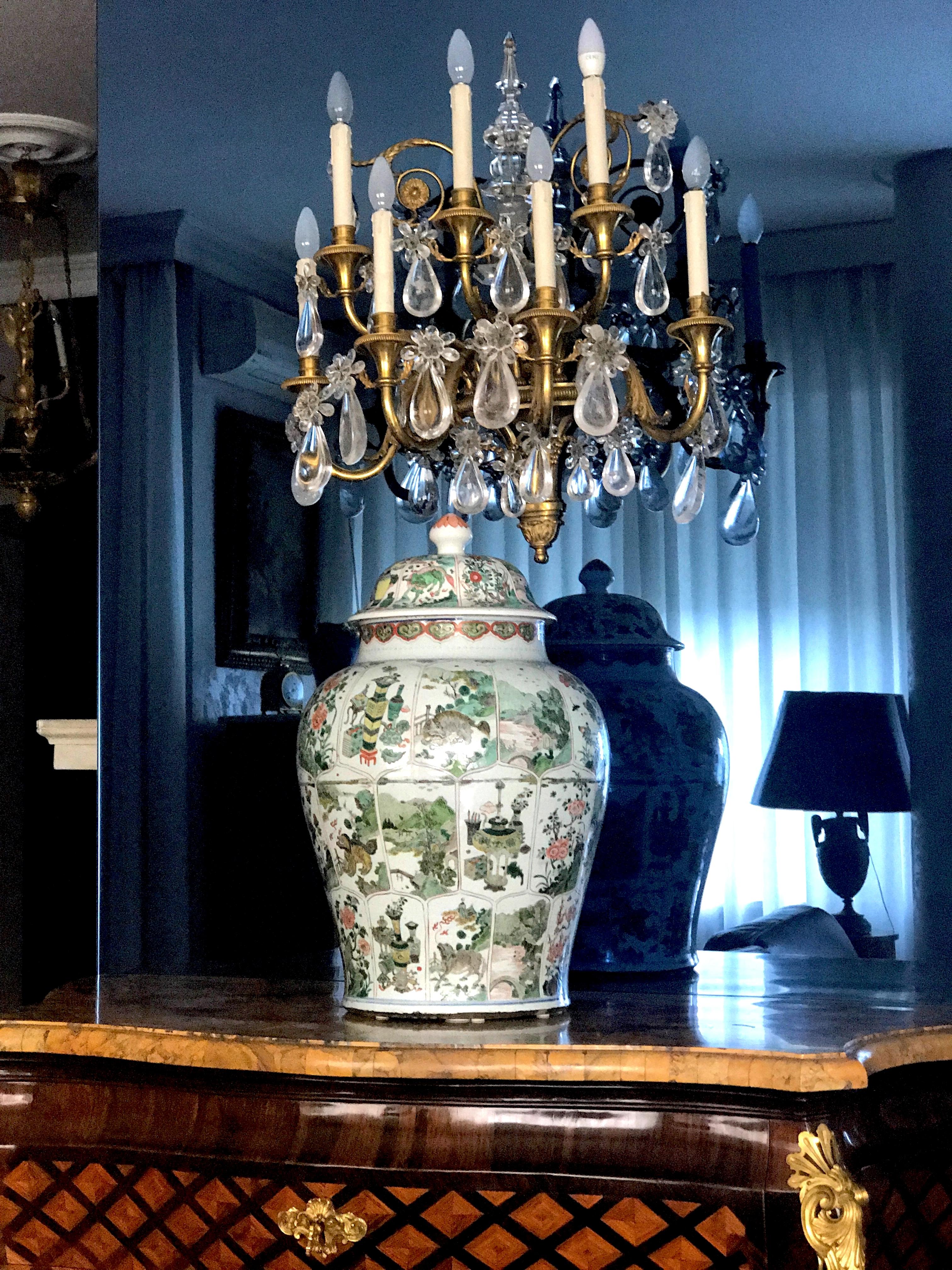 Francese Coppia di applique francesi in bronzo dorato e cristallo di rocca Neoclassico in vendita