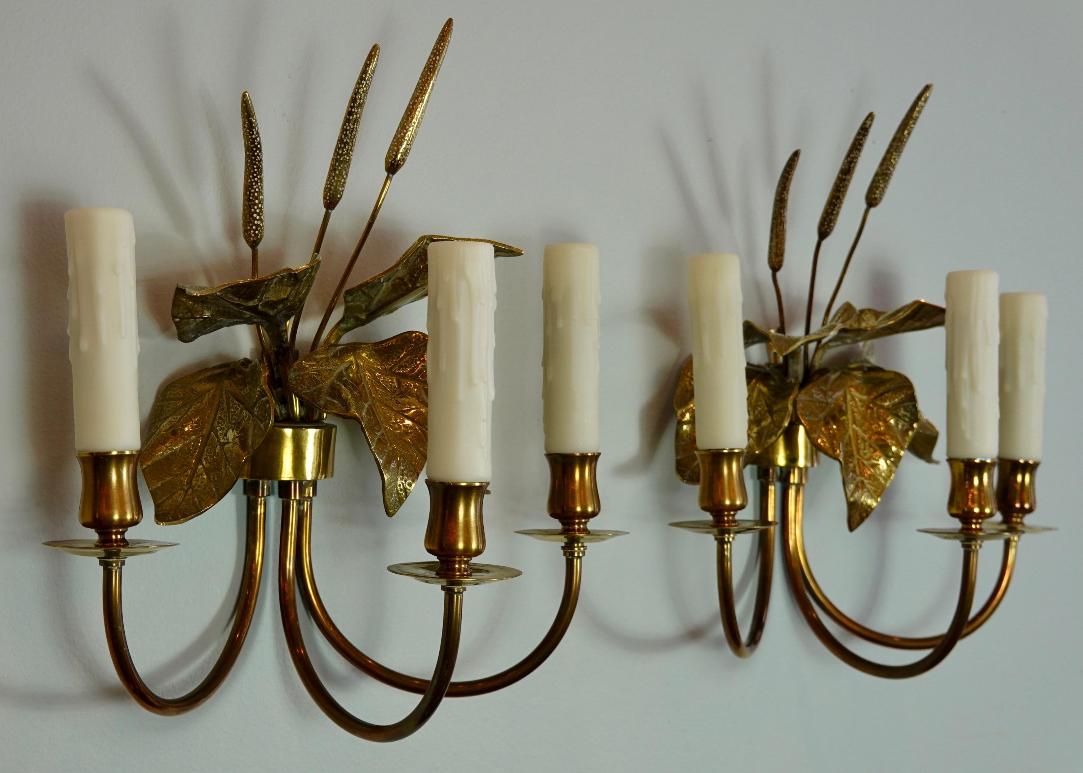 Pair of French Gilt-Bronze Cattail Sconces in the Style of Maison Charles For Sale 7