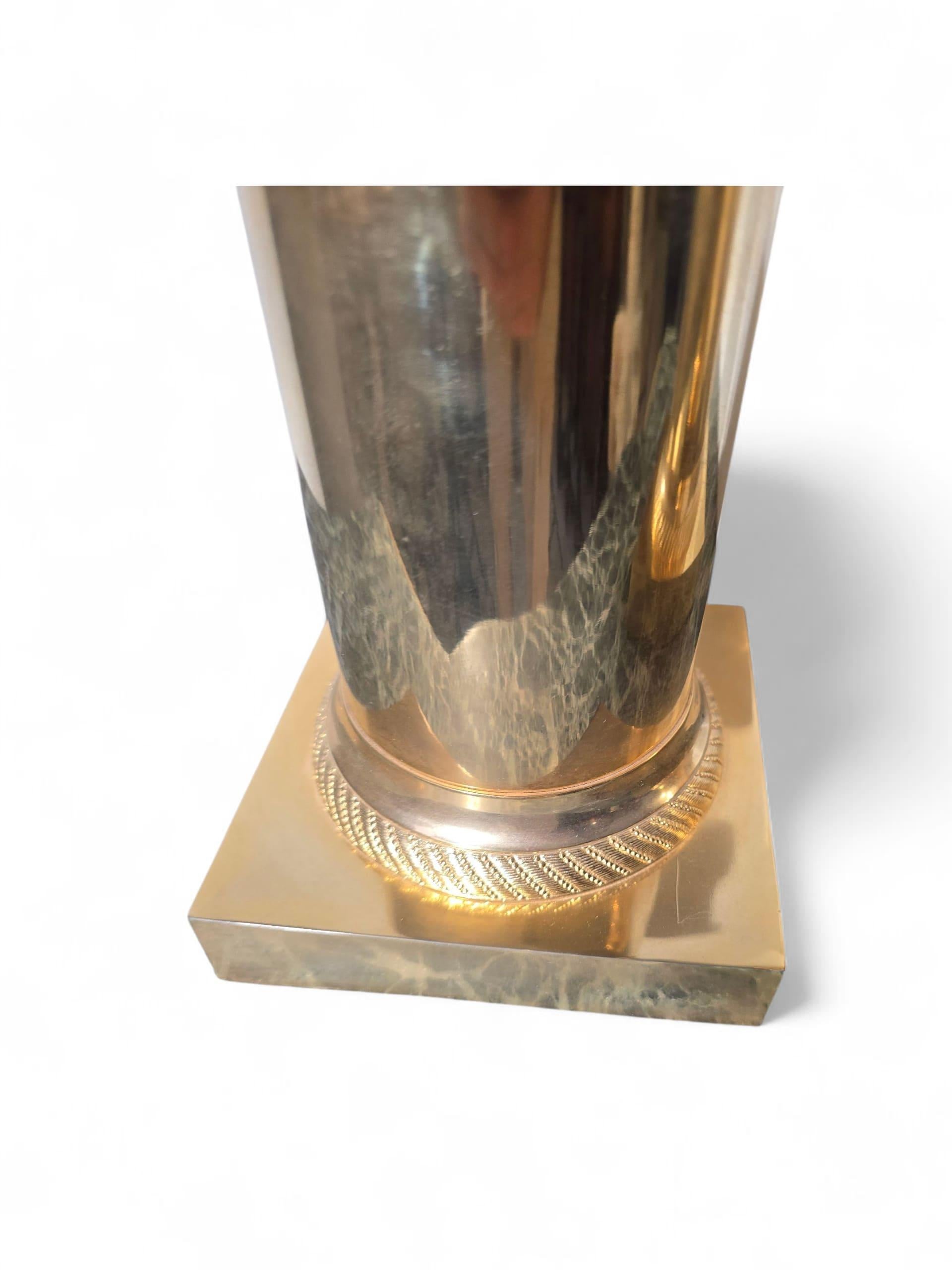 Coppia di calici francesi in bronzo dorato, 1950 circa in vendita 2