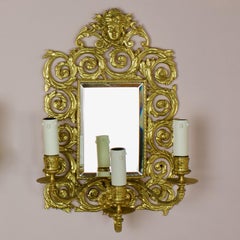 Paire d'appliques murales françaises Louis XIV à miroir en bronze doré, fin du XIXe siècle
