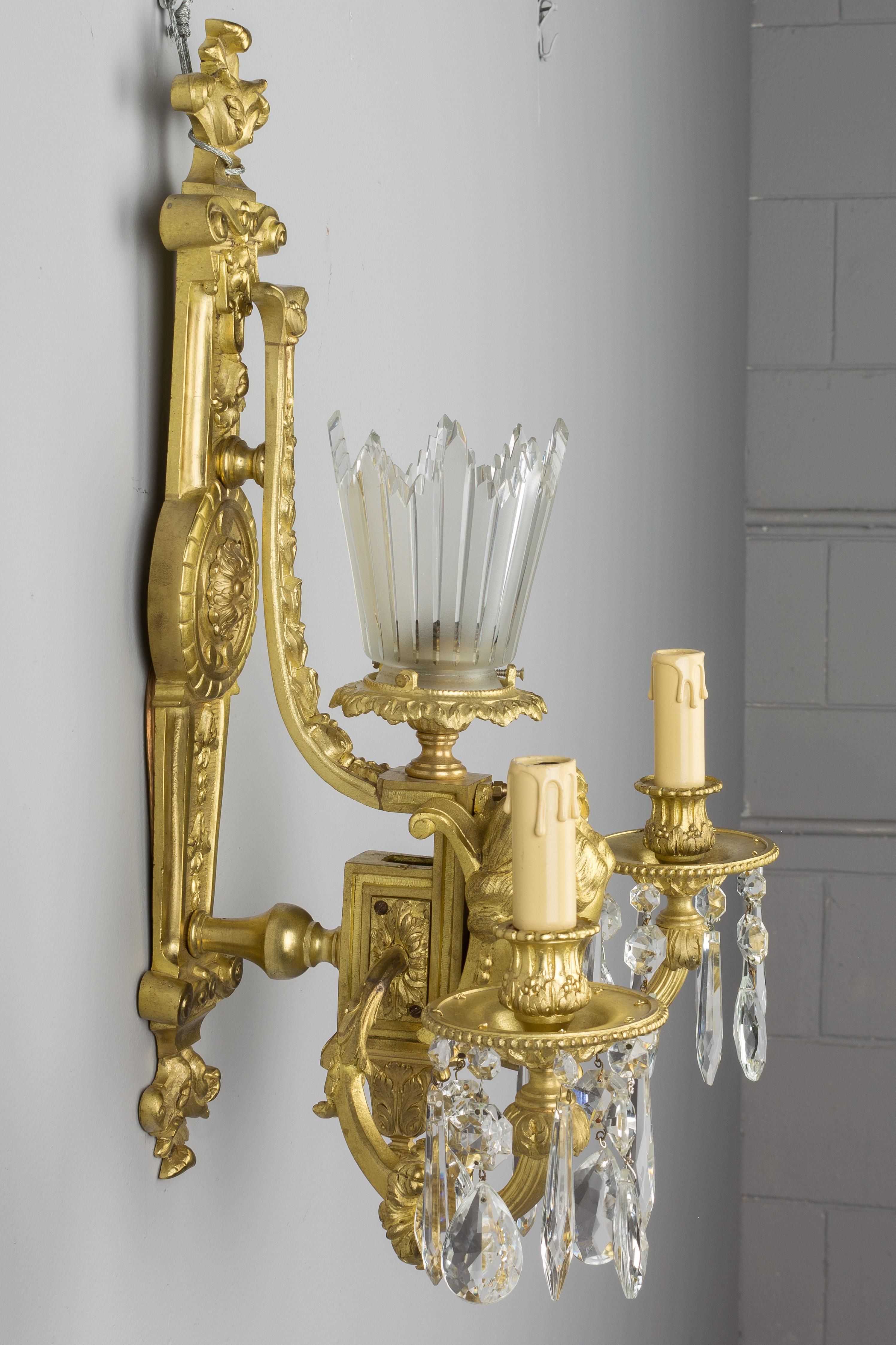 Pair of French Gilt Bronze Sconces In Good Condition In Winter Park, FL